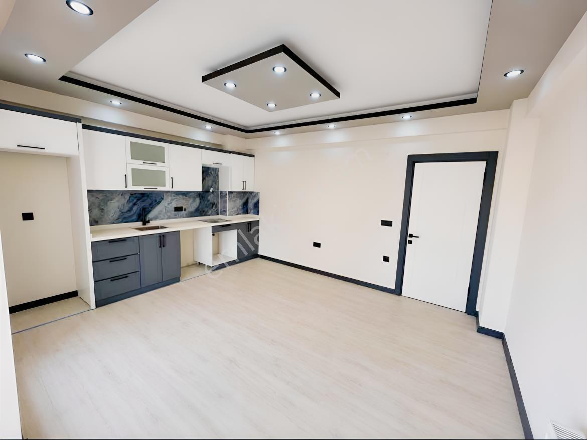 Onmax Bademalanında Satılık 1+1 Sıfır Daire — fotoğraf 21