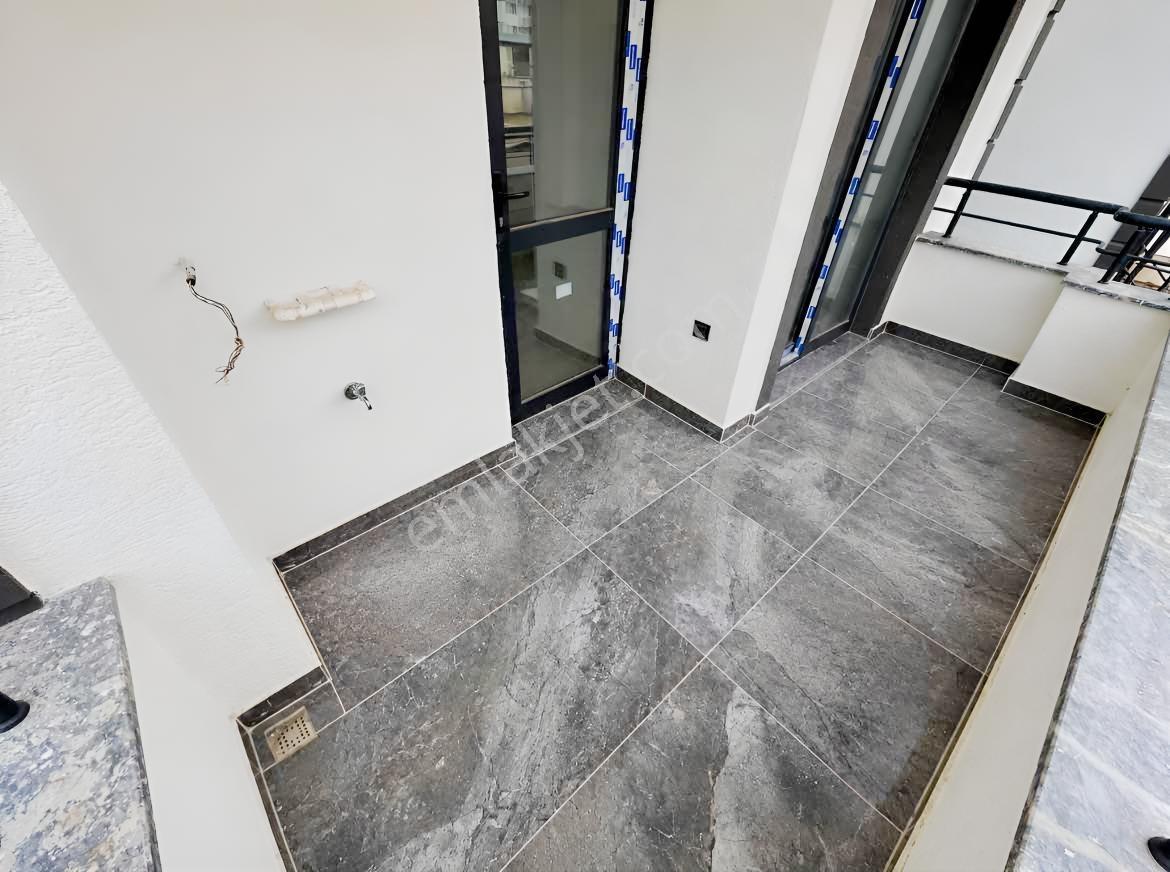 Onmax Bademalanında Satılık 1+1 Sıfır Daire — fotoğraf 23