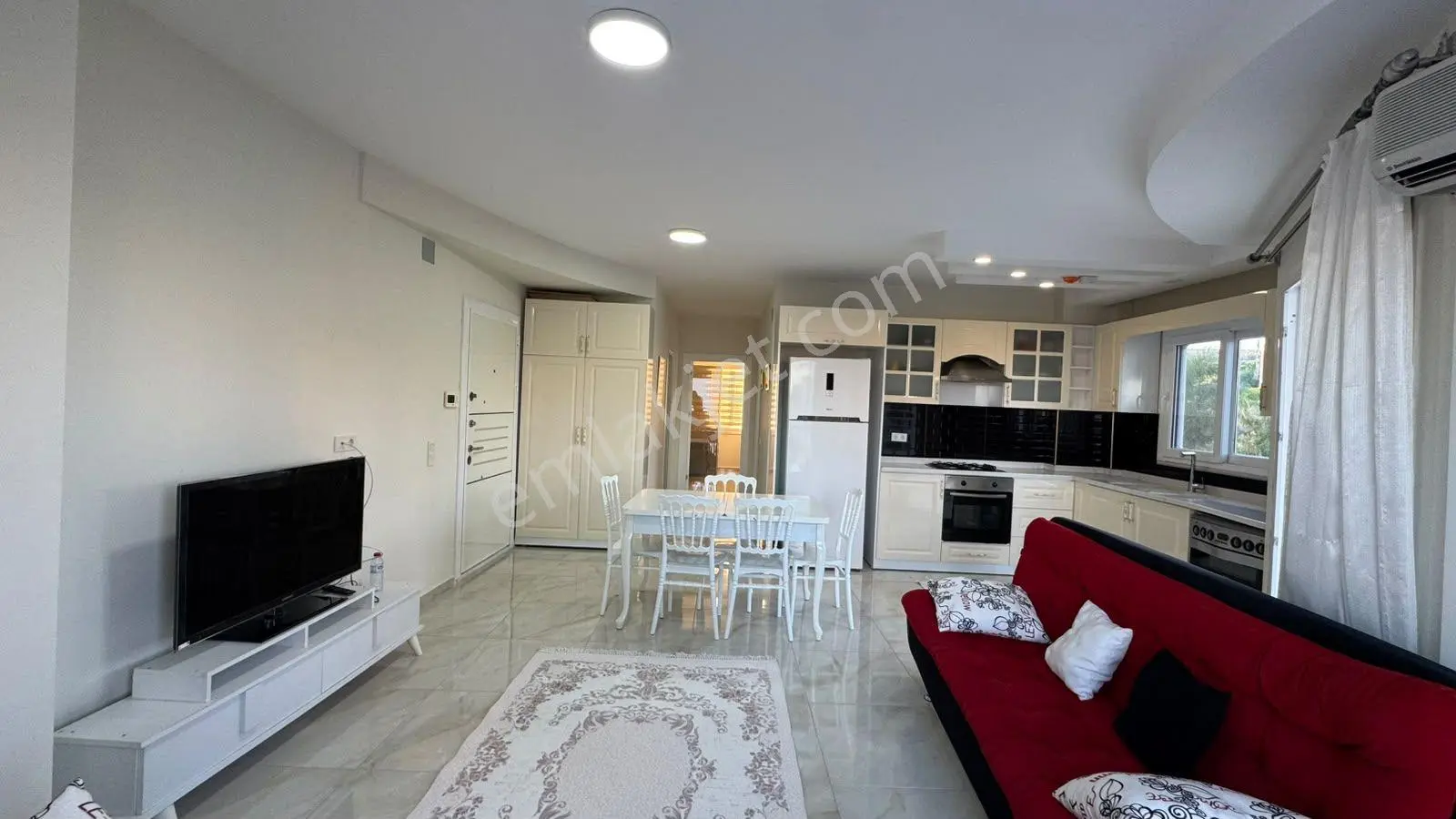 Erdemli Ayaş'ta Deniz Manzaralı Eşyalı 2+1 Daire — fotoğraf 5