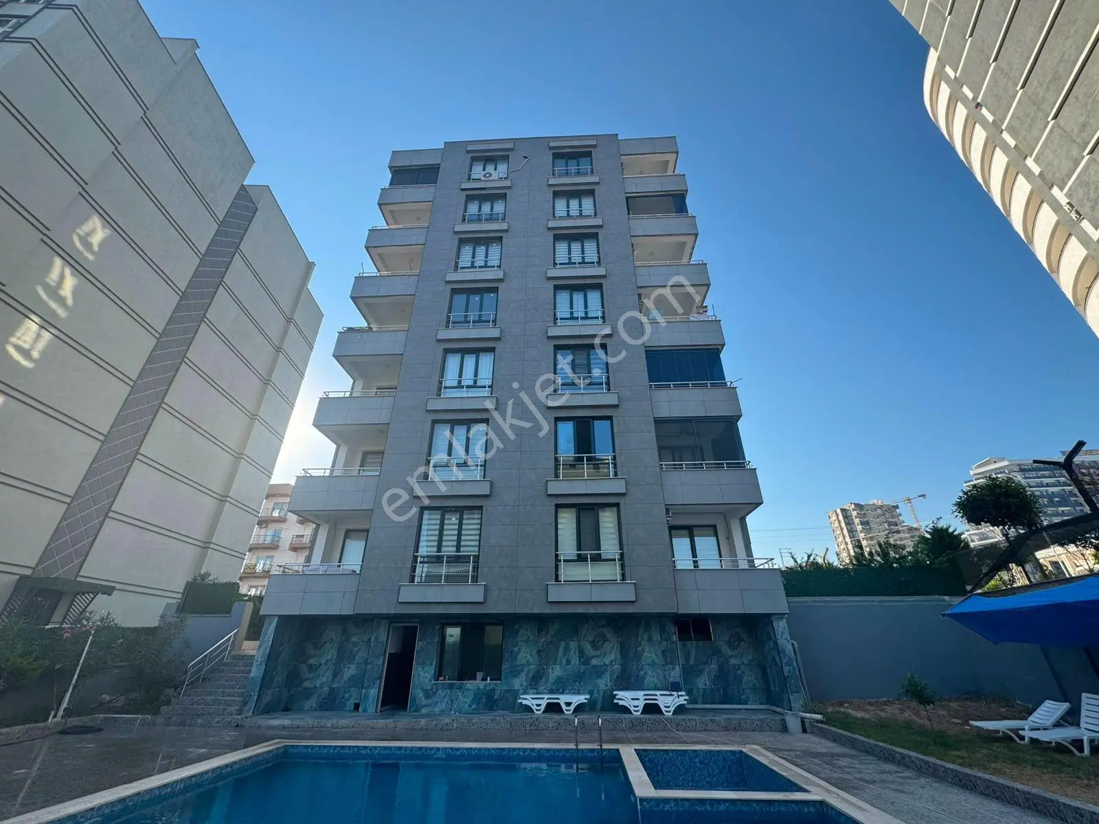 Ayaş'Ta Deniz Manzaralı Eşyalı 1+1 Daire
