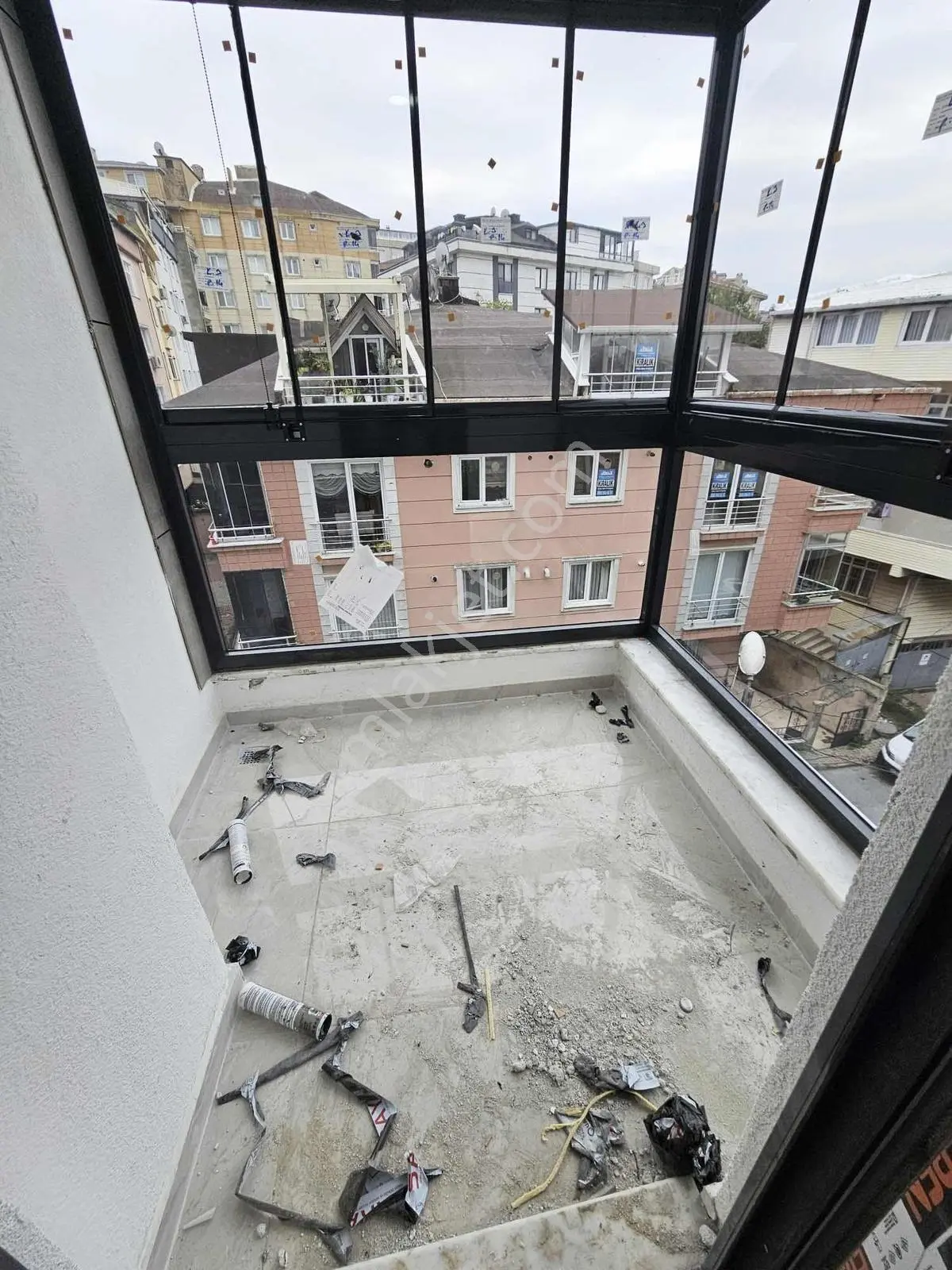 Demir İnşaat Bağlarbaşı Cd Üzerinde Sıfır Lüx Ara Katlar Otopark — fotoğraf 9