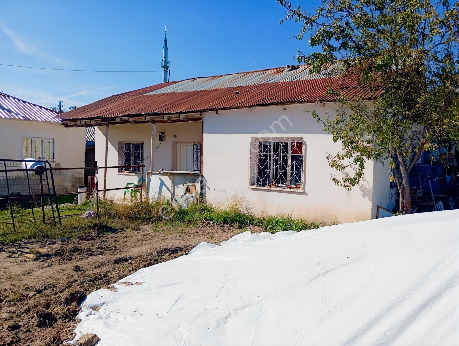 Beyaz Emlak Tan Çukurkuyu Da 1.814m² İçinde 2 Ev Ve 2 Ahırı Olan — fotoğraf 9