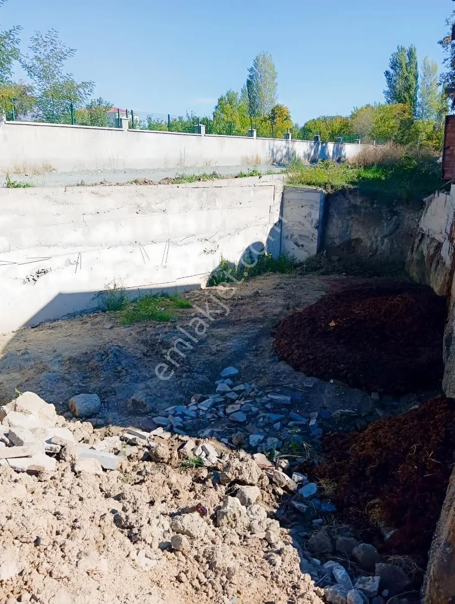 Beyaz Emlak Tan Çukurkuyu Da 1.814m² İçinde 2 Ev Ve 2 Ahırı Olan — fotoğraf 19