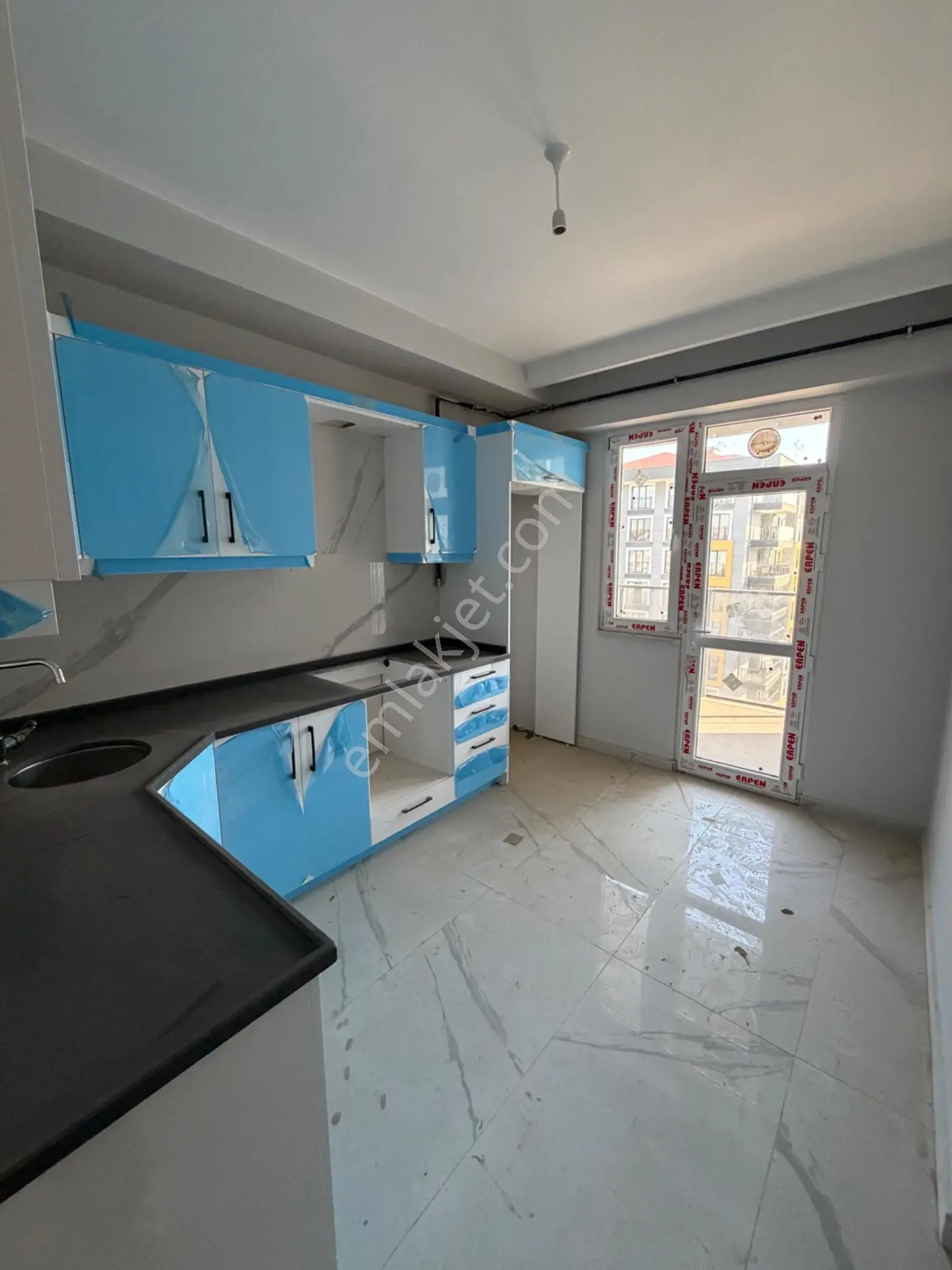 Edirne Cumhuriyet Mah Kuvayi Milliye Caddesi Satılık 2+1 Daıre