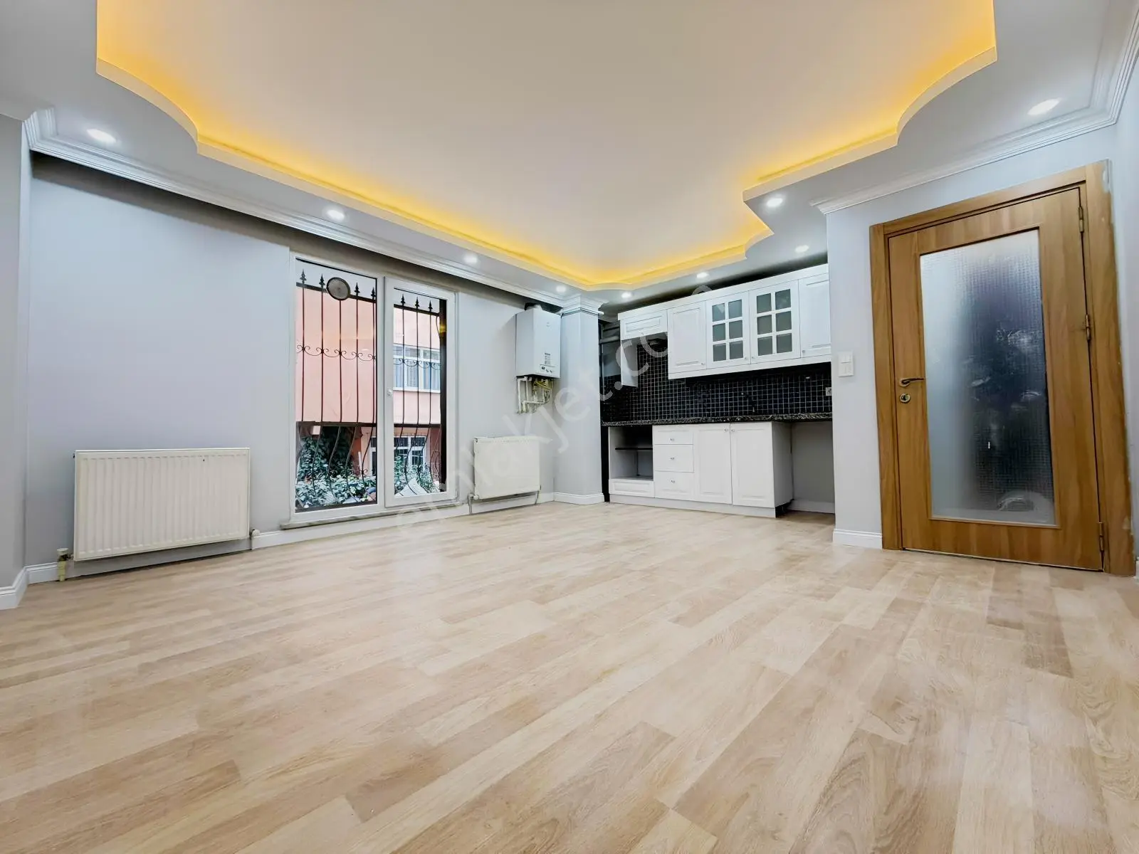 Evalmak'ta Eminevim Vb. Uygun Fiyatlı 2+1(78m2) Balkonlu Y.giriş — fotoğraf 2
