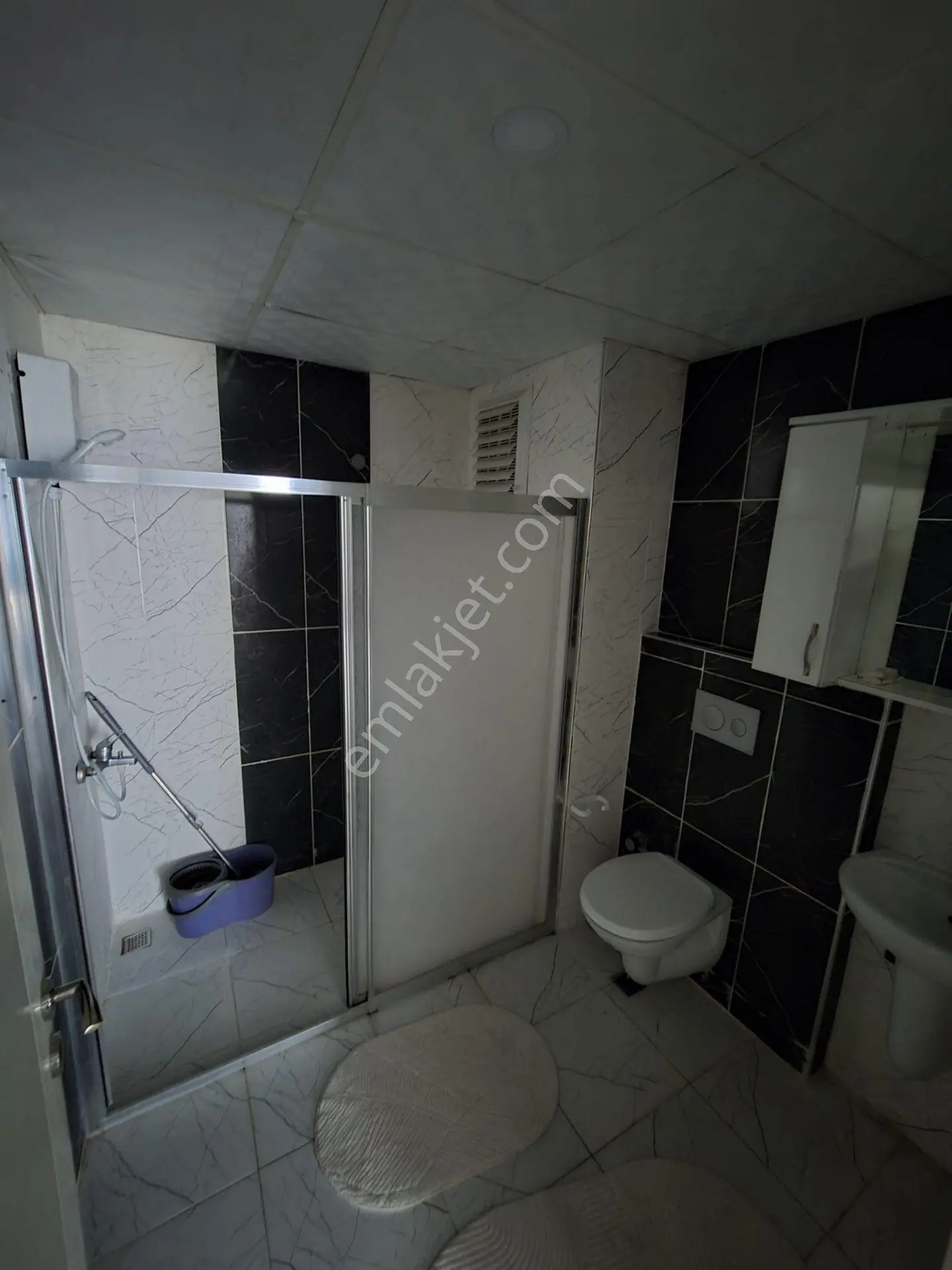 Sarıçam'ın Gözde Lokasyonunda | Ferah Teras Keyfi Olan 1+1 Full Eşyalı Daire — fotoğraf 3