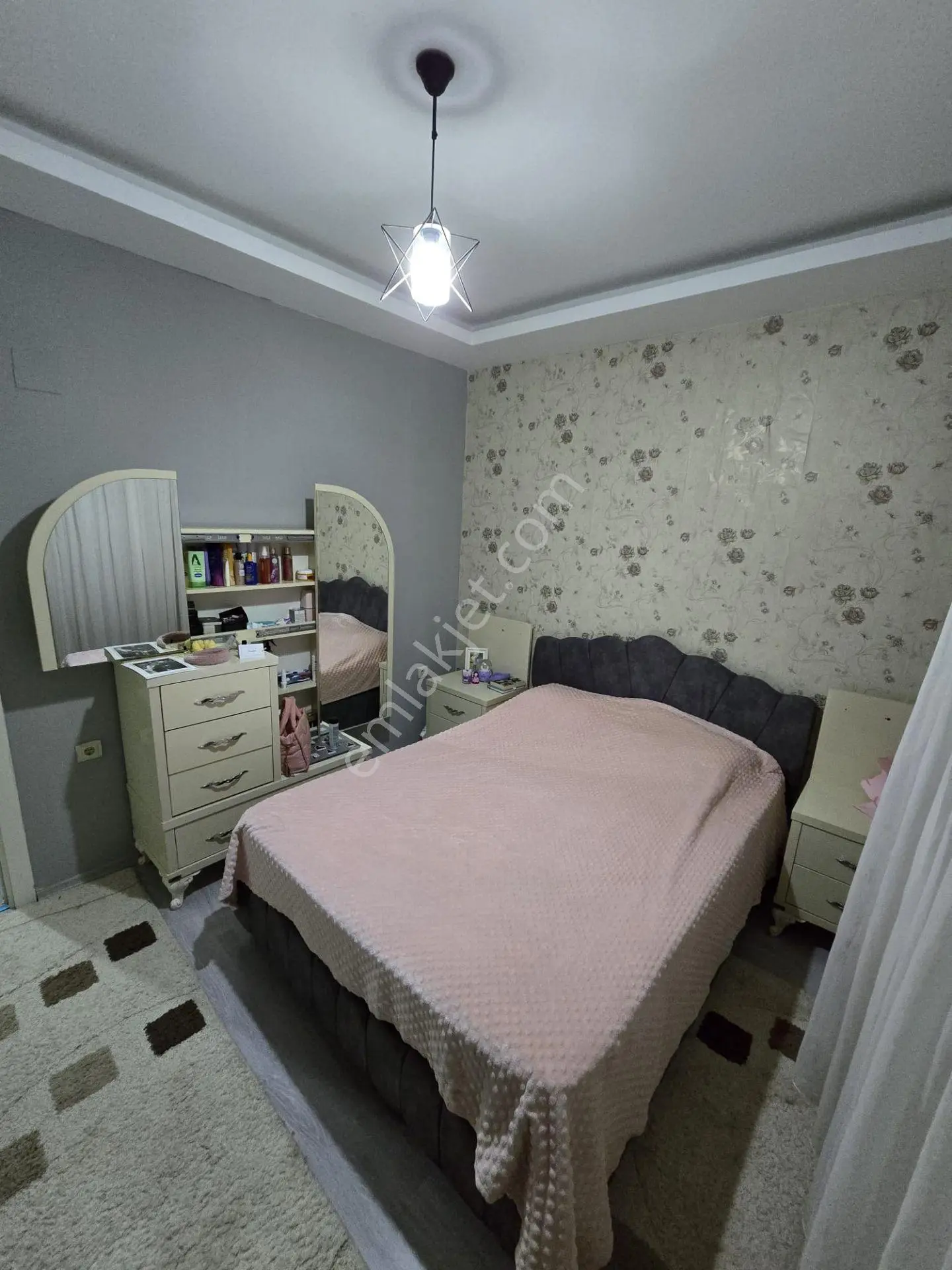 Sarıçam'ın Gözde Lokasyonunda | Ferah Teras Keyfi Olan 1+1 Full Eşyalı Daire — fotoğraf 9