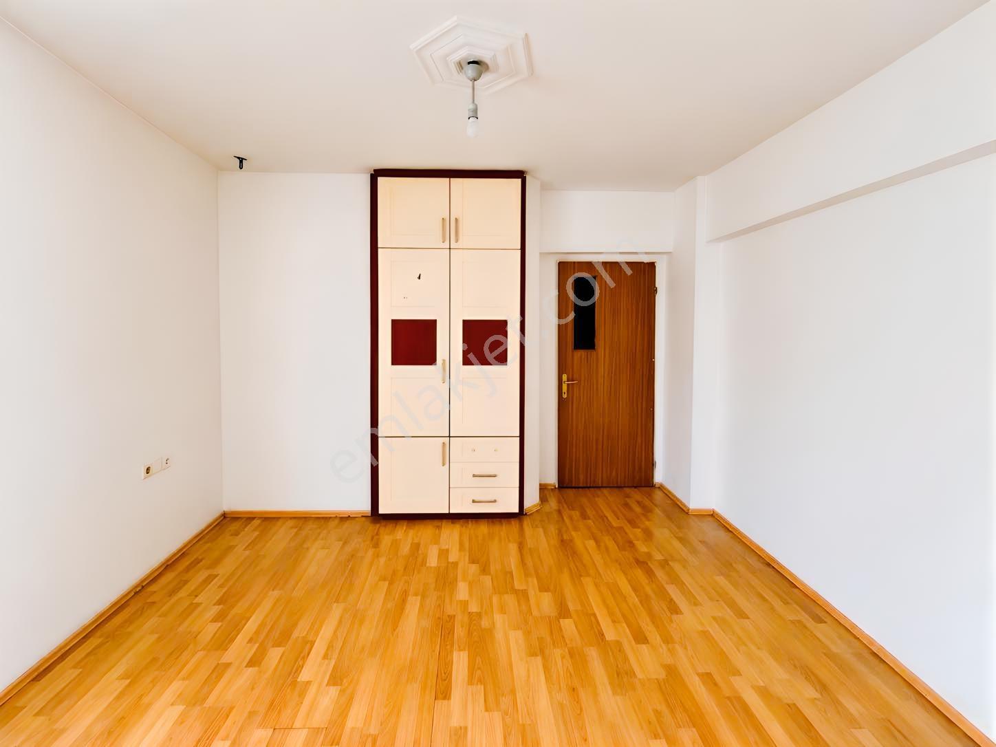 Zafer Sitesinde 3+1 Fırsat Daire — fotoğraf 12