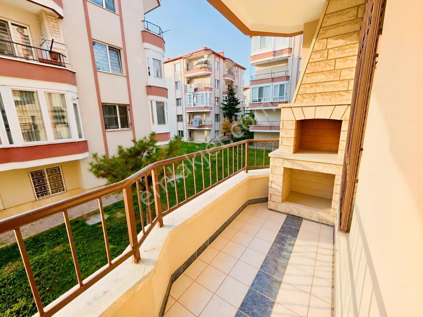Zafer Sitesinde 3+1 Fırsat Daire — fotoğraf 18
