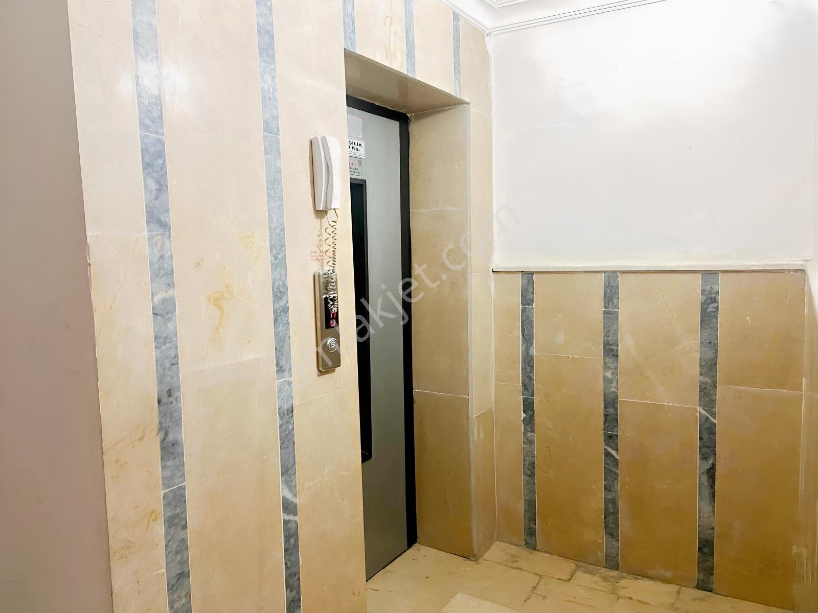 Esenevler Mahallesi'nde Satılık 4+1 Daire — fotoğraf 5