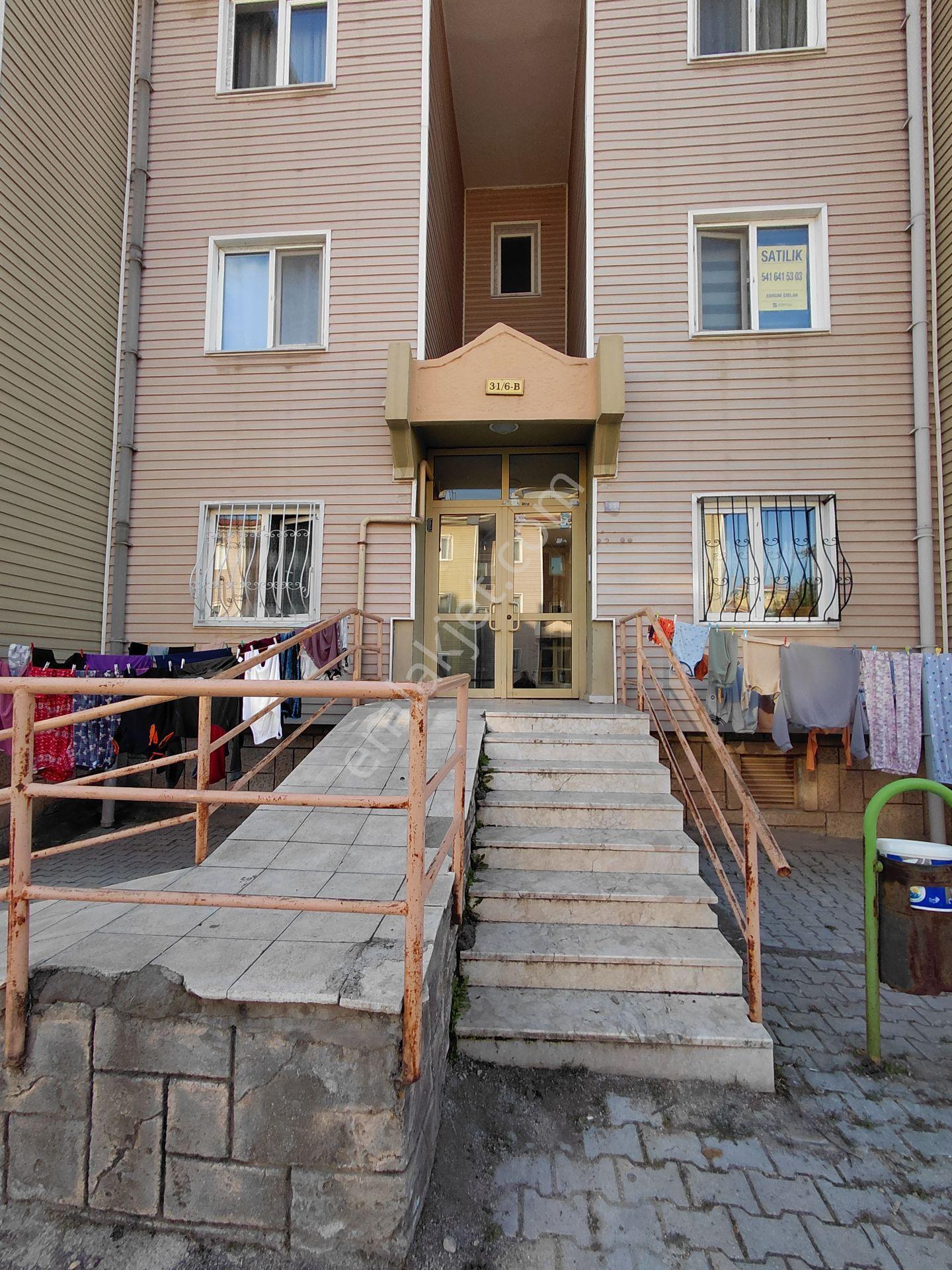 Hoca Ahmet Mah. 2+1 Ful Yapılı, Bahçeli, Güney Cephe 2.950.000 Tl — fotoğraf 4