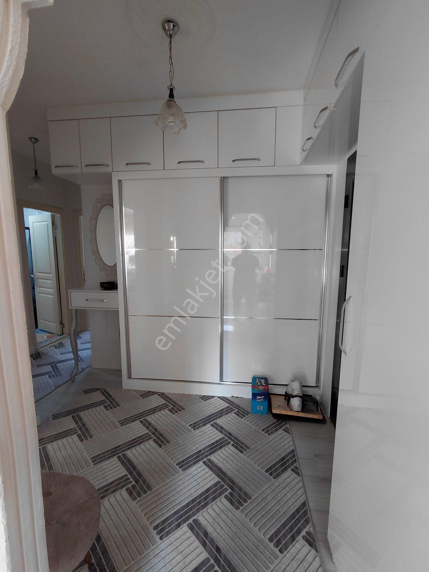 Hoca Ahmet Mah. 2+1 Ful Yapılı, Bahçeli, Güney Cephe 2.950.000 Tl — fotoğraf 6
