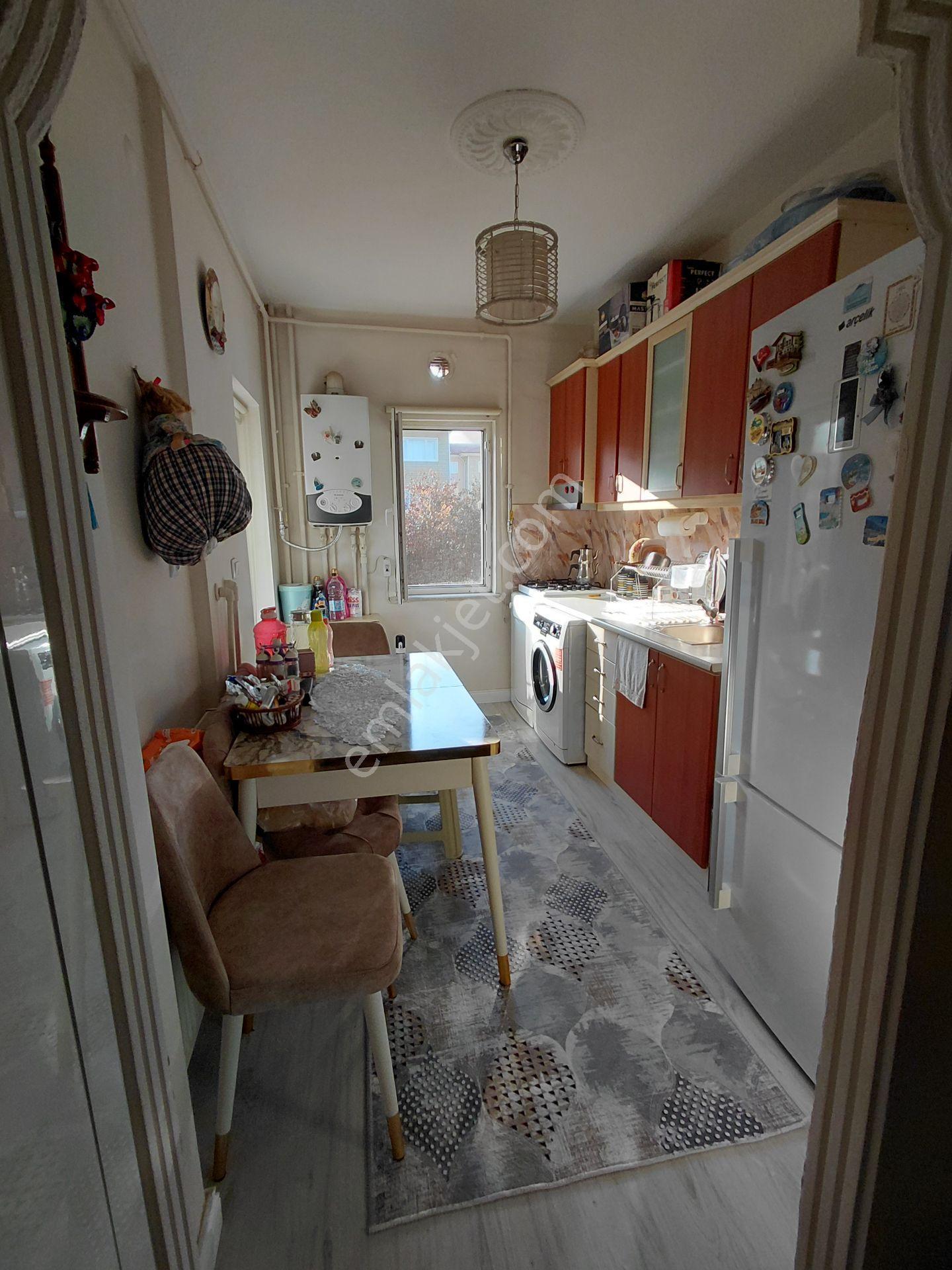 Hoca Ahmet Mah. 2+1 Ful Yapılı, Bahçeli, Güney Cephe 2.950.000 Tl — fotoğraf 9