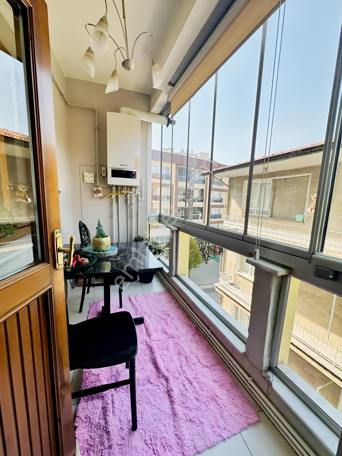 Yayla Mahallesi 111 Cadde Üstü Satılık 3+1 Daire — fotoğraf 7