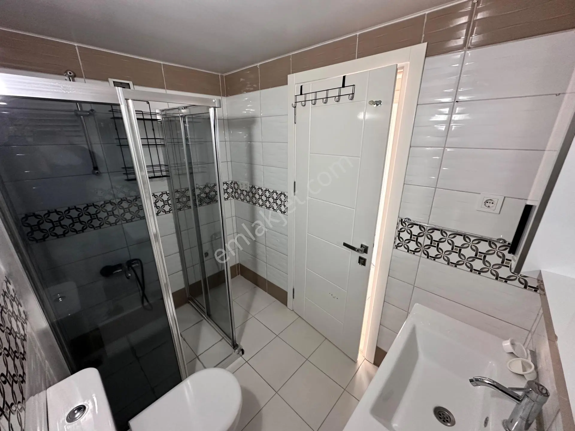 Korkuteli Uzunoluk Mahallesinde 3+1 Mükemmel Daire — fotoğraf 13