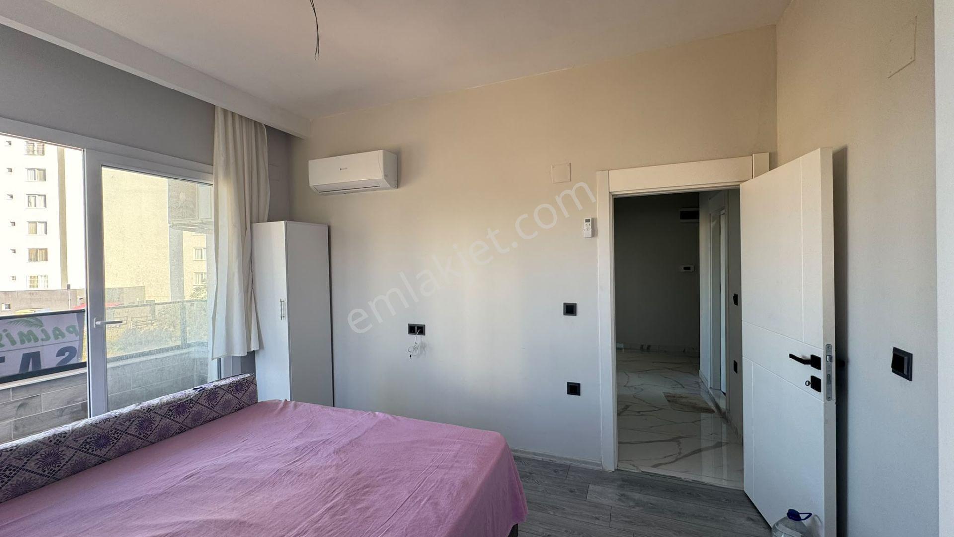 Erdemli Ayaş'ta Havuz Manzaralı Sıfır 2+1 Daire — fotoğraf 30
