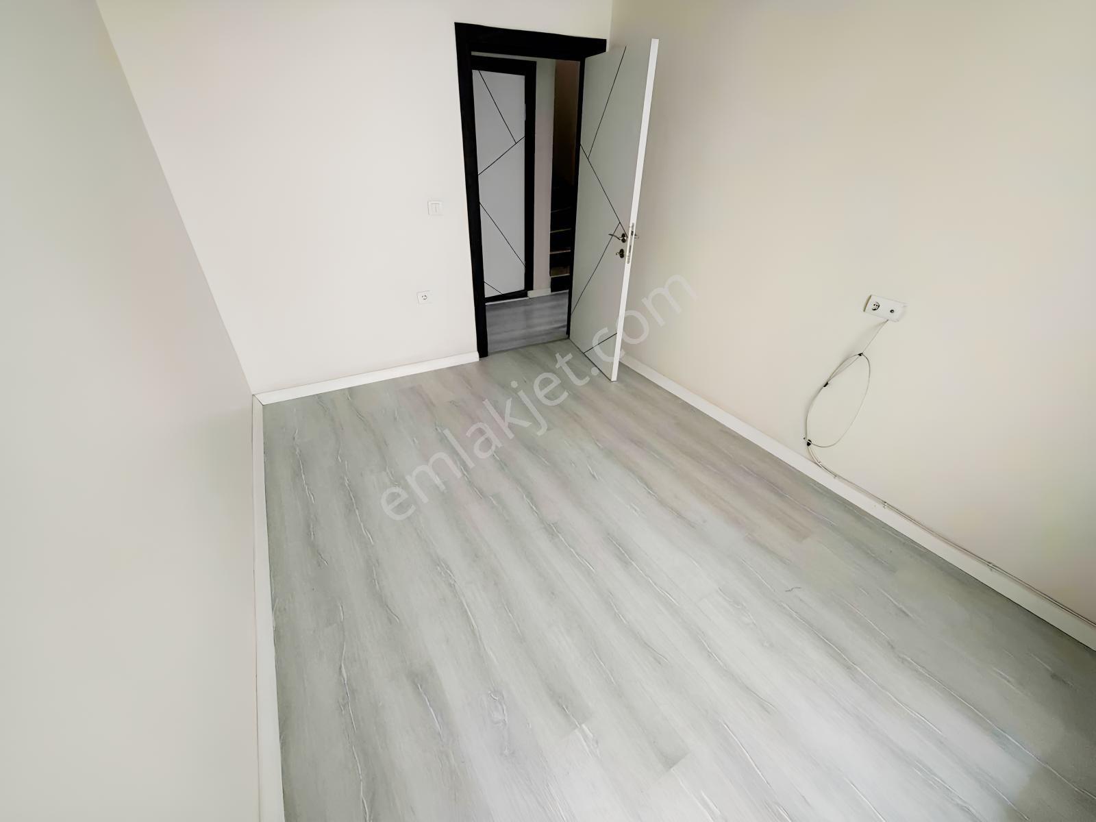 50 Remax Best Ofisinden Salimbey'de 4+1 Dublex — fotoğraf 11