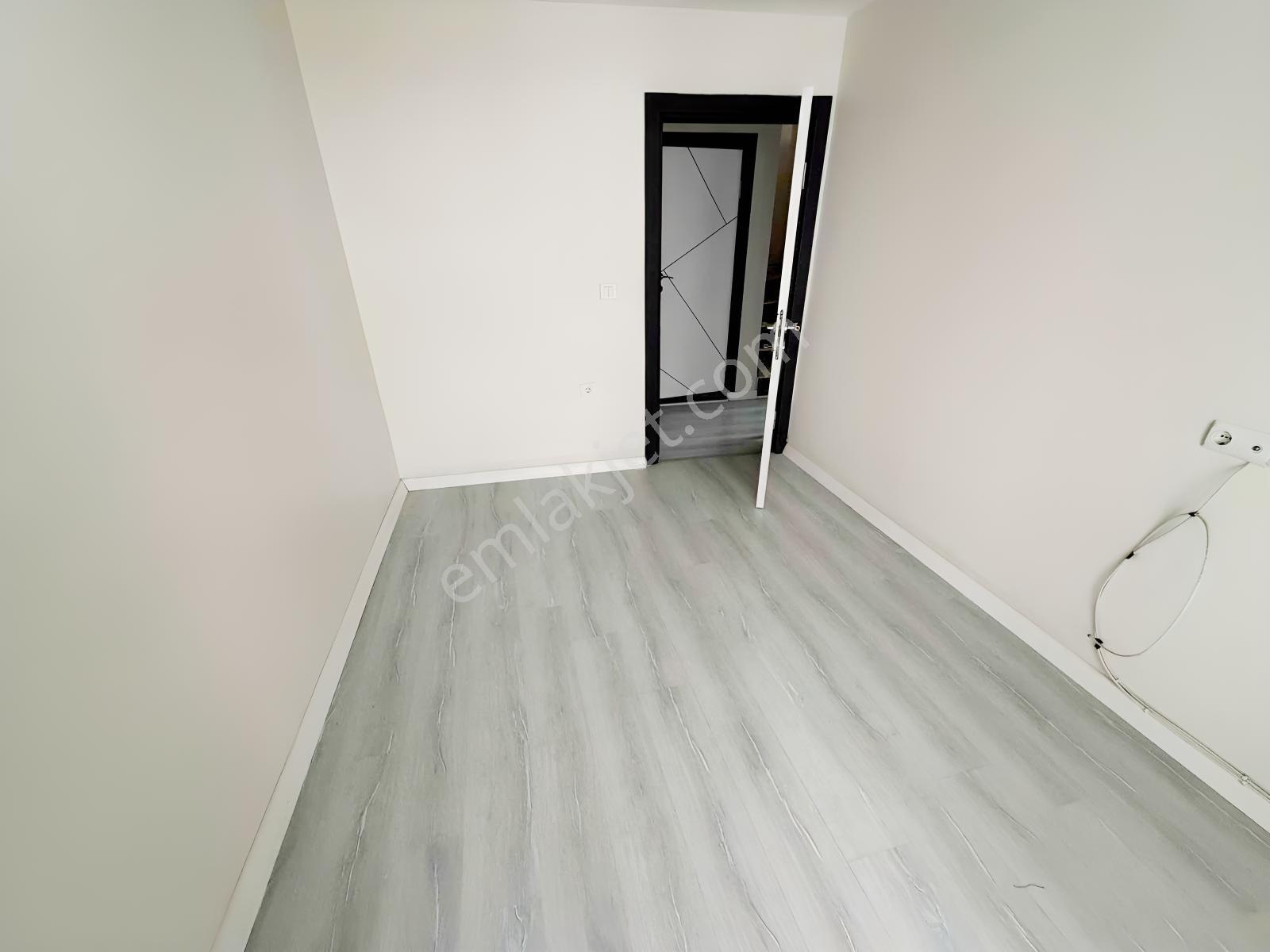 50 Remax Best Ofisinden Salimbey'de 4+1 Dublex — fotoğraf 12