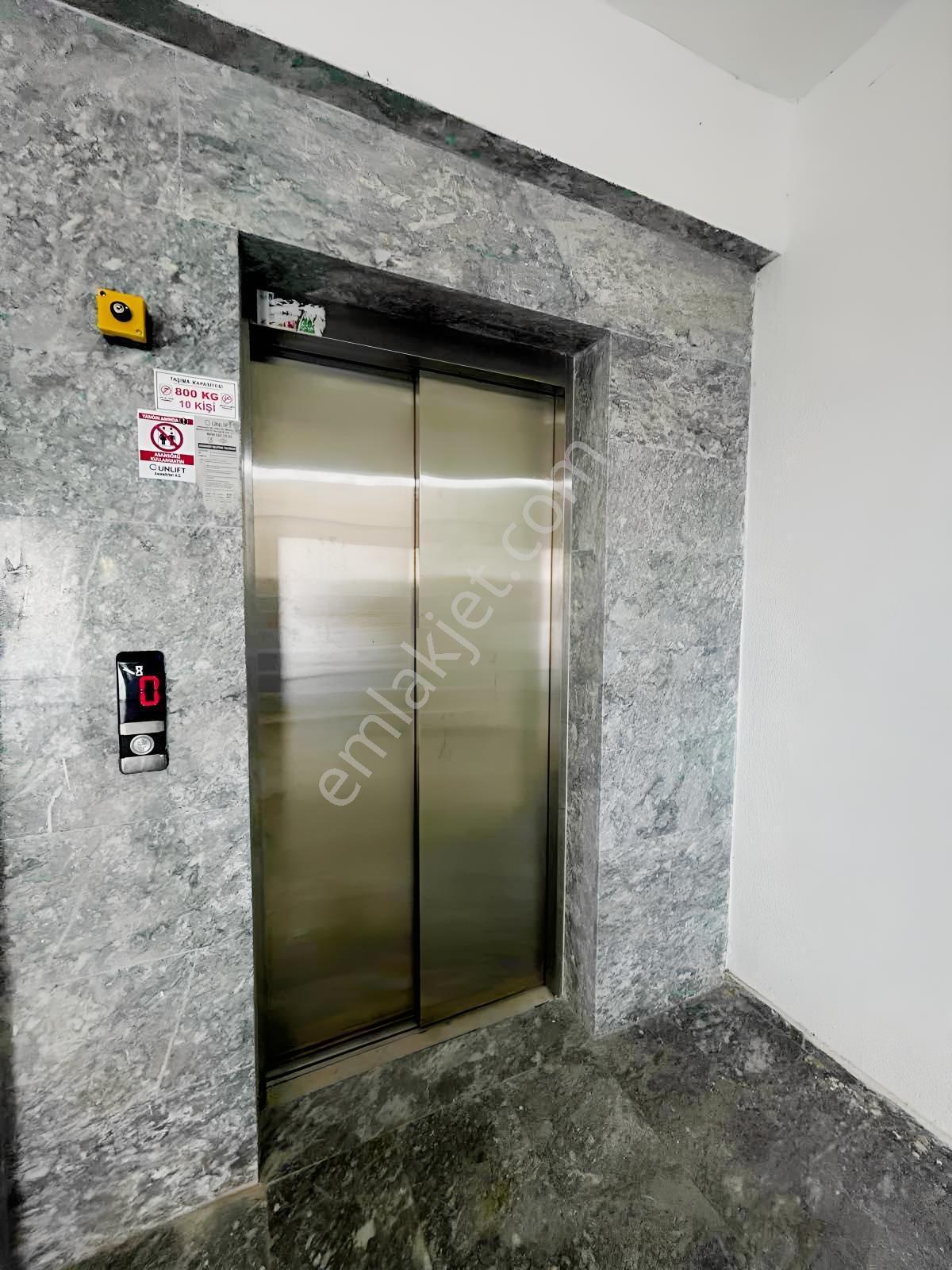 Site İçi 4+1 Dubleks Bahçeli Ön Cephe Muhteşem Daire — fotoğraf 3