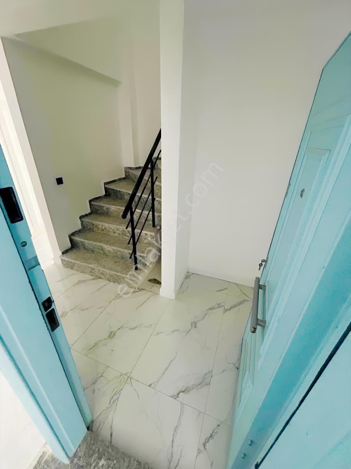 Site İçi 4+1 Dubleks Bahçeli Ön Cephe Muhteşem Daire — fotoğraf 6