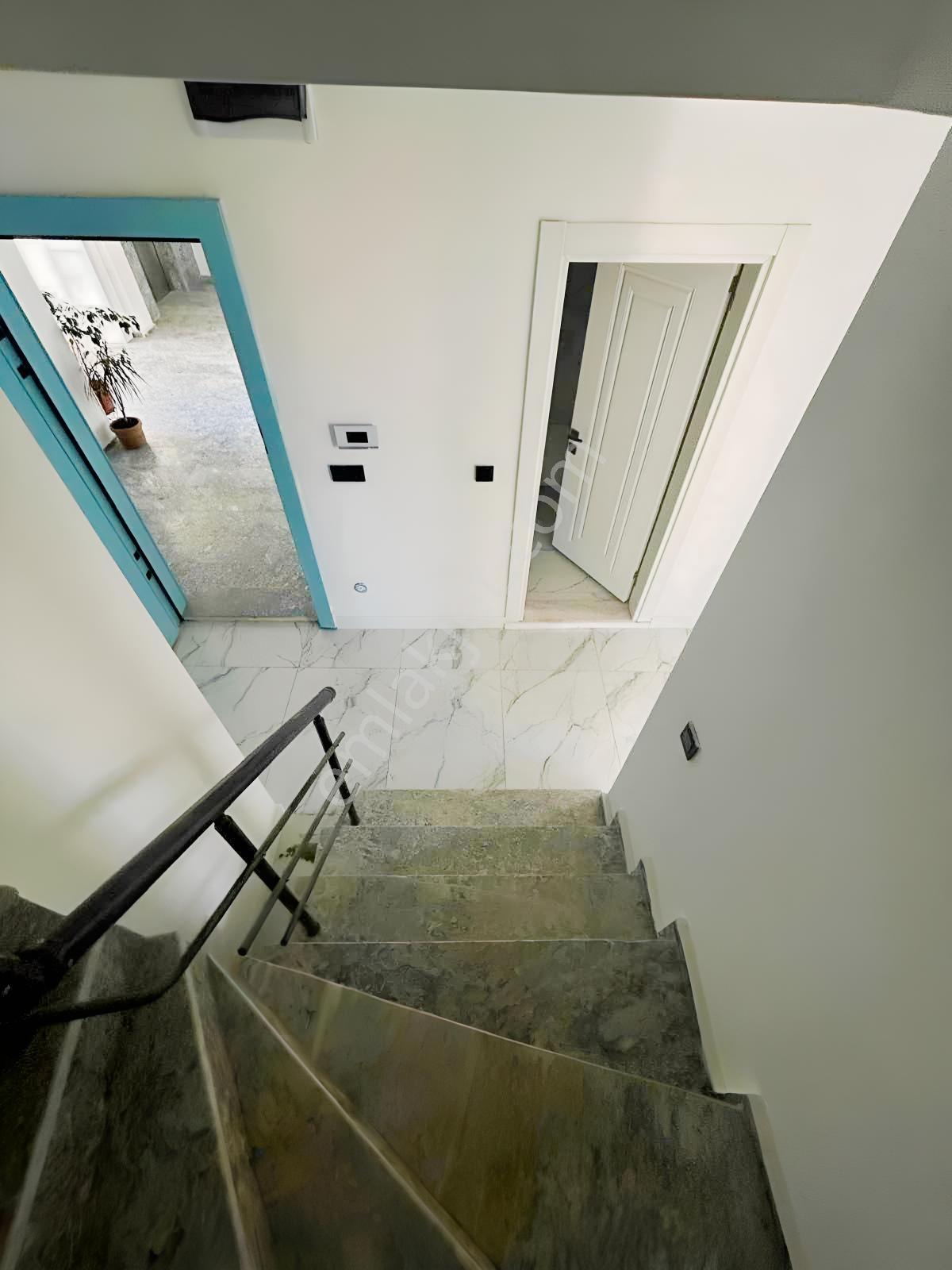 Site İçi 4+1 Dubleks Bahçeli Ön Cephe Muhteşem Daire — fotoğraf 13