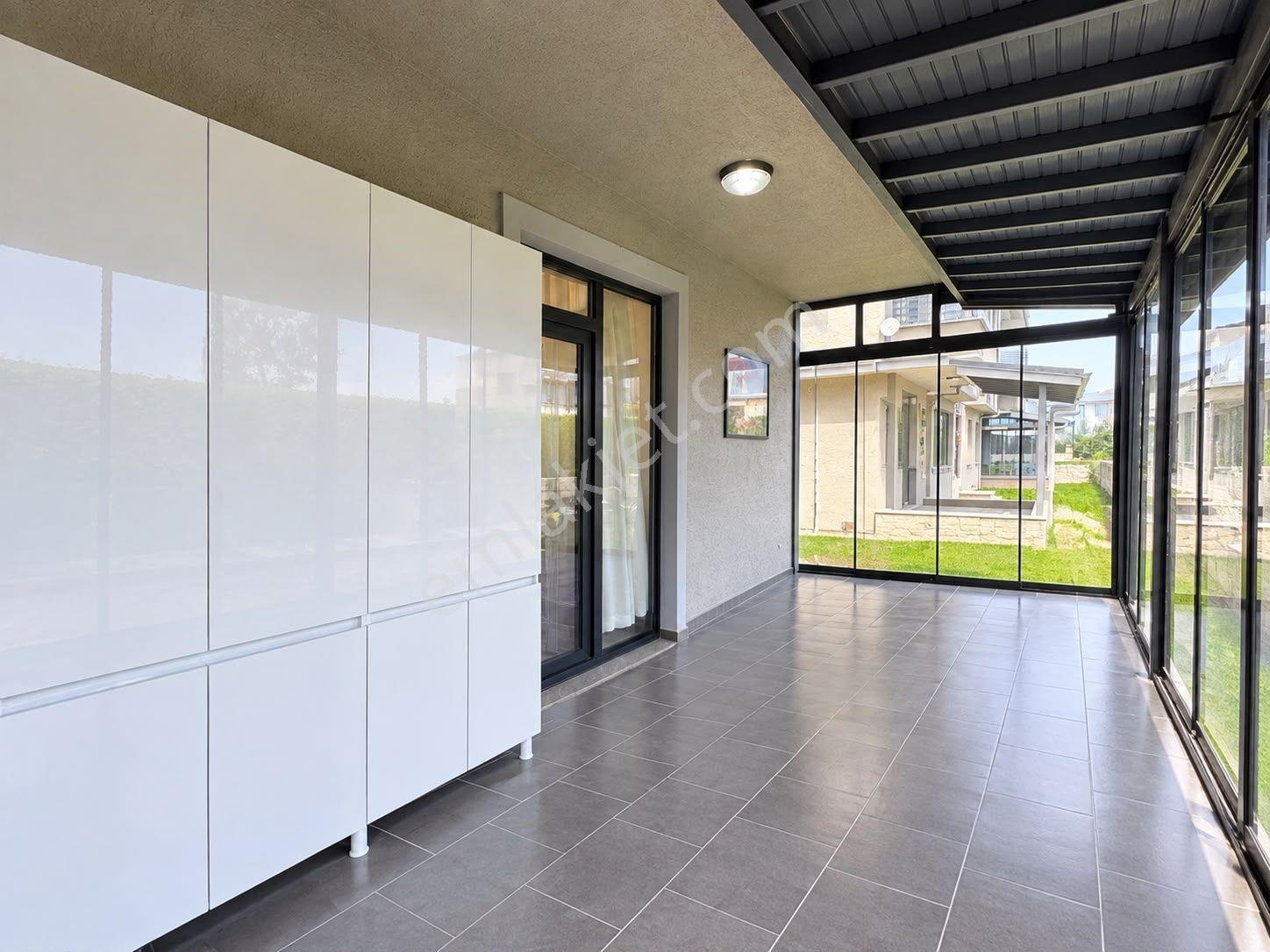 Verandanızda Kahveniz Hazır! Havuzlu Sitede 2+1 Daireniz Hazır!! — fotoğraf 14