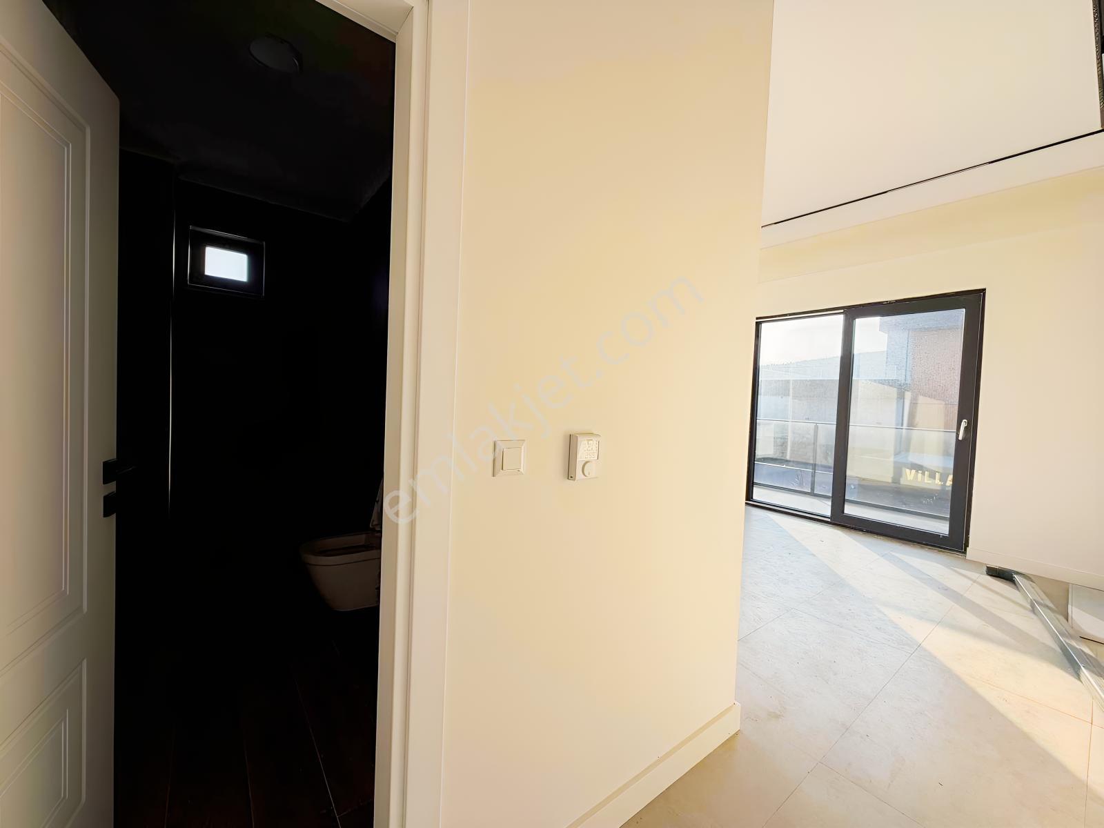 Serdivan 4+1 Satılık Villa Muhteşem Konum — fotoğraf 24