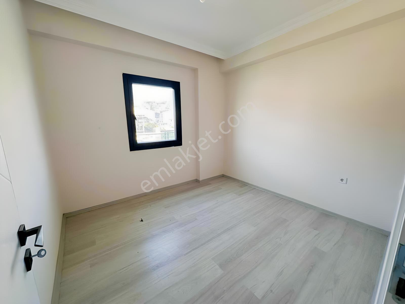 Milas Maçka Park'ta Havuzlu Sitede Satılık 2+1 Daire — fotoğraf 11