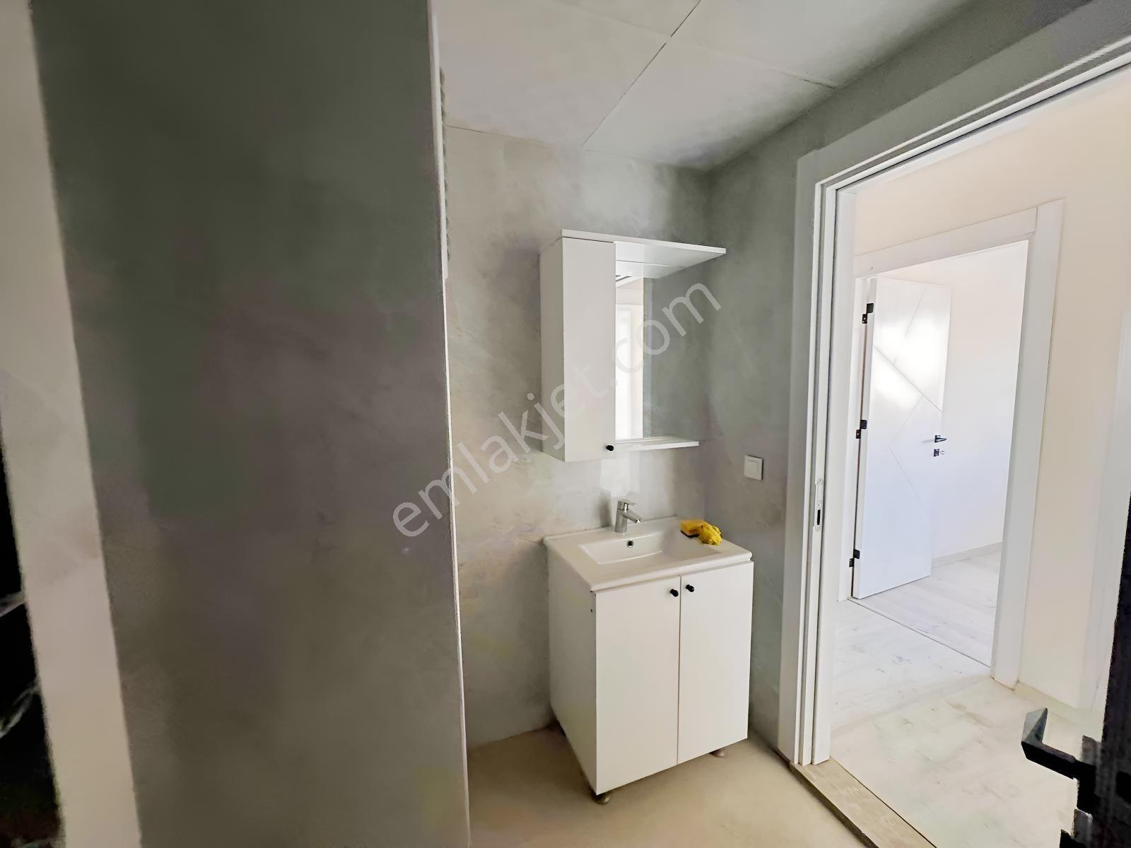 Milas Maçka Park'ta Havuzlu Sitede Satılık 2+1 Daire — fotoğraf 17