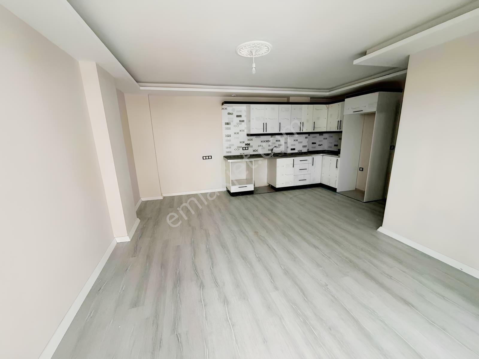 57 Remax Best Ofisinden Dikili Salimbey Merkezde 3+1 Dublex — fotoğraf 4
