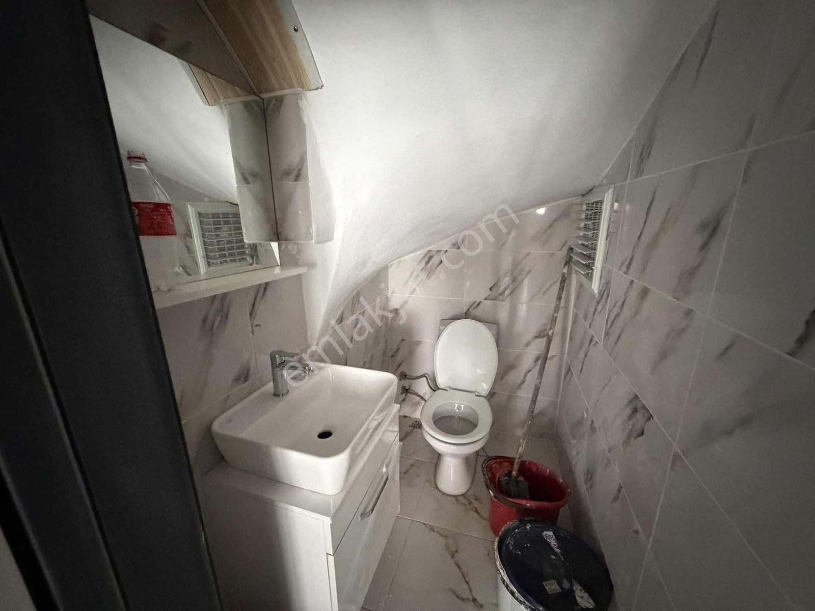 57 Remax Best Ofisinden Dikili Salimbey Merkezde 3+1 Dublex — fotoğraf 15