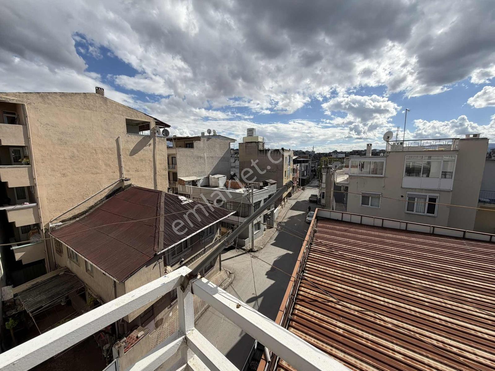 16 Remax Best Ofisinden Komple Satılık Bina — fotoğraf 2