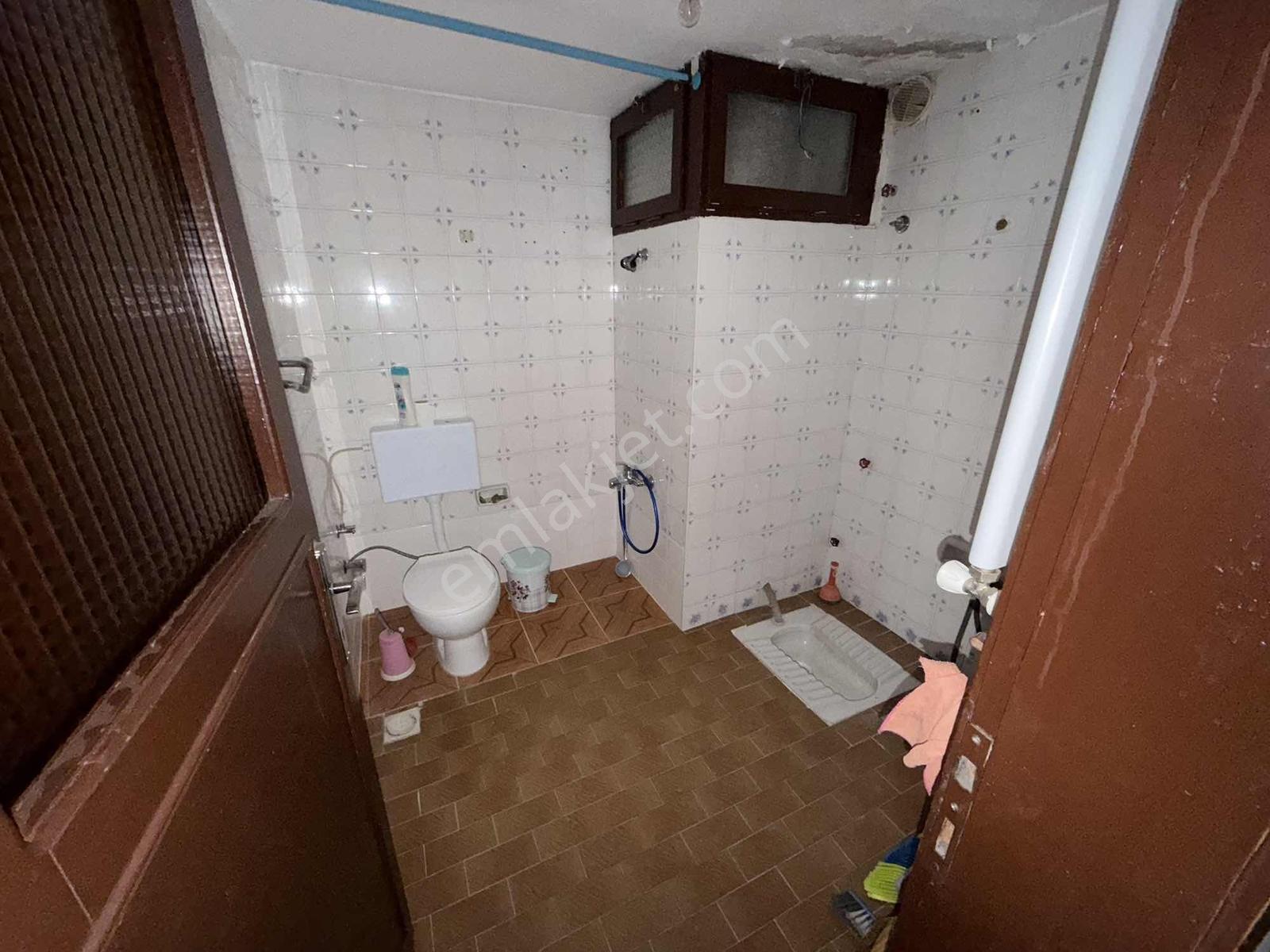 16 Remax Best Ofisinden Komple Satılık Bina — fotoğraf 7