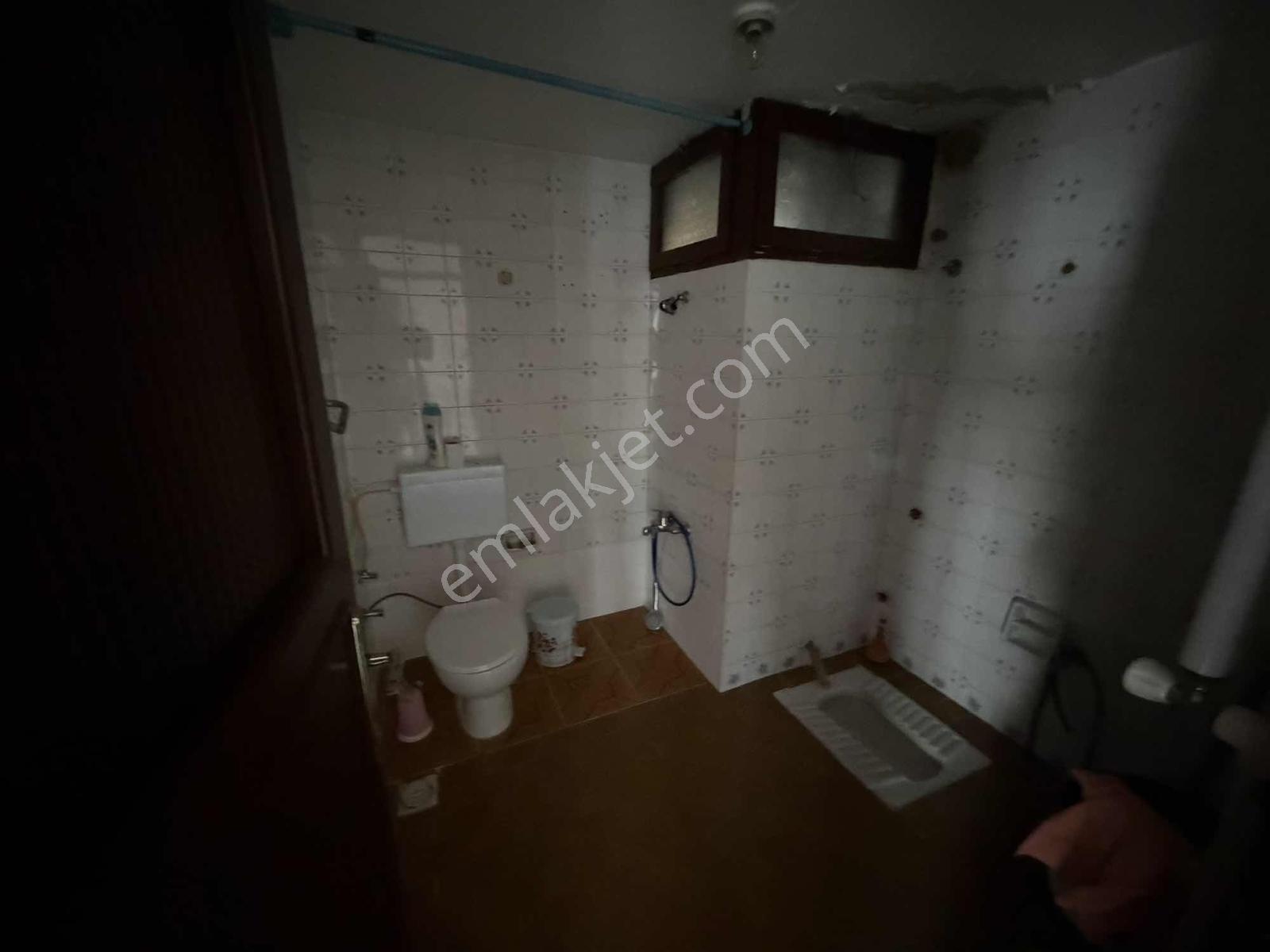 16 Remax Best Ofisinden Komple Satılık Bina — fotoğraf 8