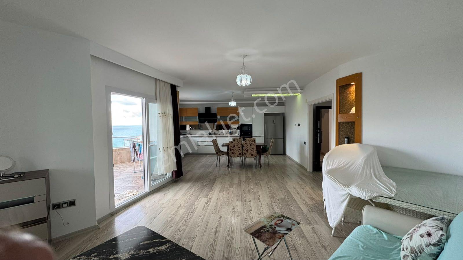 Erdemli Ayaş'ta Deniz Manzaralı Eşyalı 1+1 Daire — fotoğraf 8