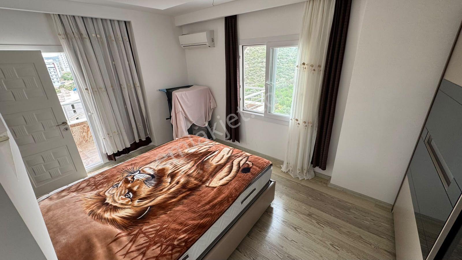 Erdemli Ayaş'ta Deniz Manzaralı Eşyalı 1+1 Daire — fotoğraf 17