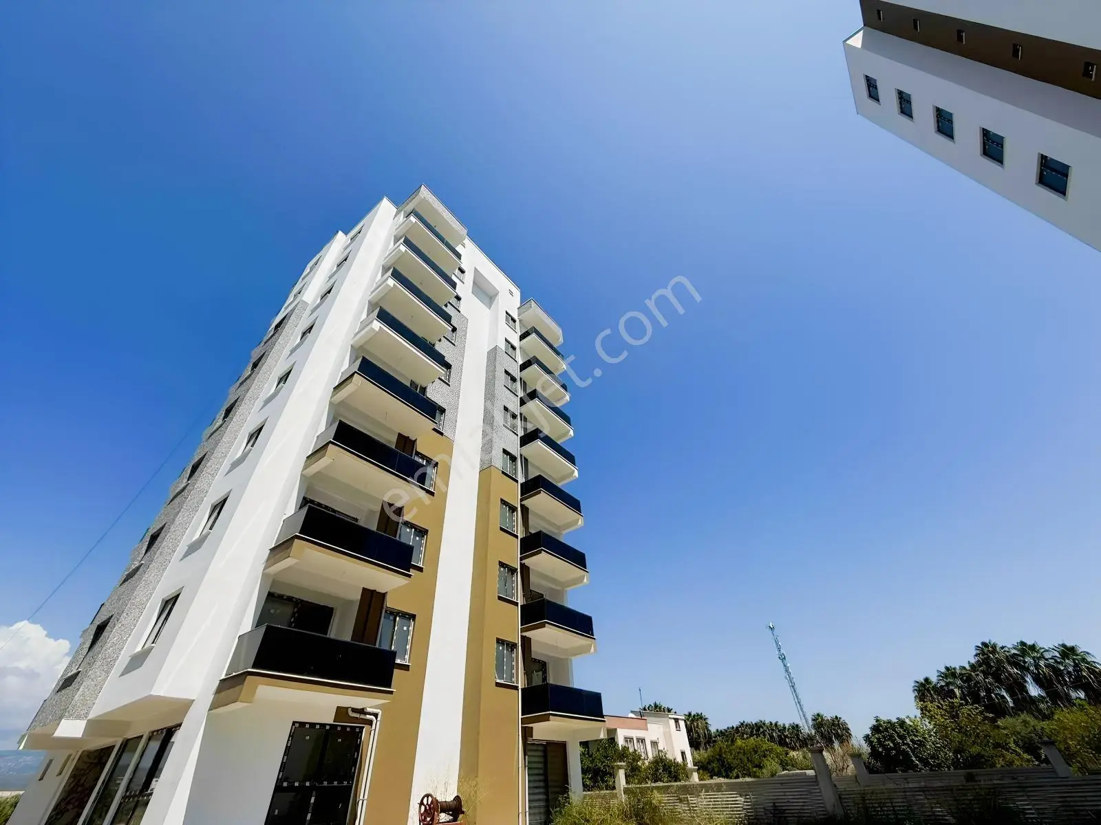 Arpaçbahşişte Kapalı Otoparklı Manzaralı Satılık 2+1 Lüx Daire — fotoğraf 3