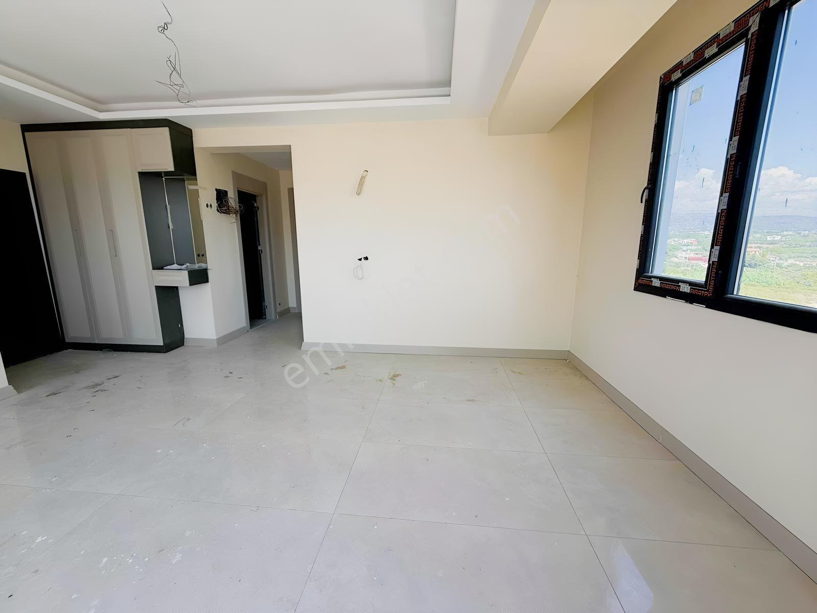 Arpaçbahşişte Kapalı Otoparklı Manzaralı Satılık 2+1 Lüx Daire — fotoğraf 13