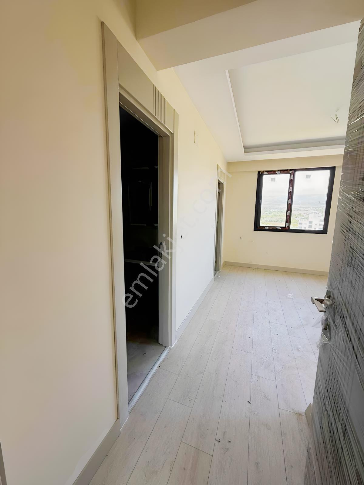 Arpaçbahşişte Kapalı Otoparklı Manzaralı Satılık 2+1 Lüx Daire — fotoğraf 30