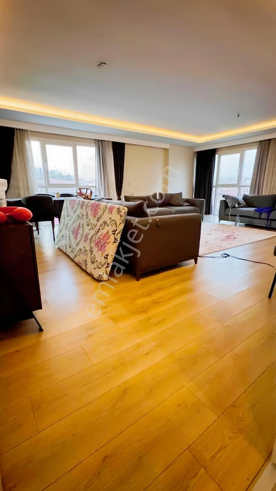 Tem Point Sitesinde Büyük Tip 3 + 1 Fırsat Daire — fotoğraf 24