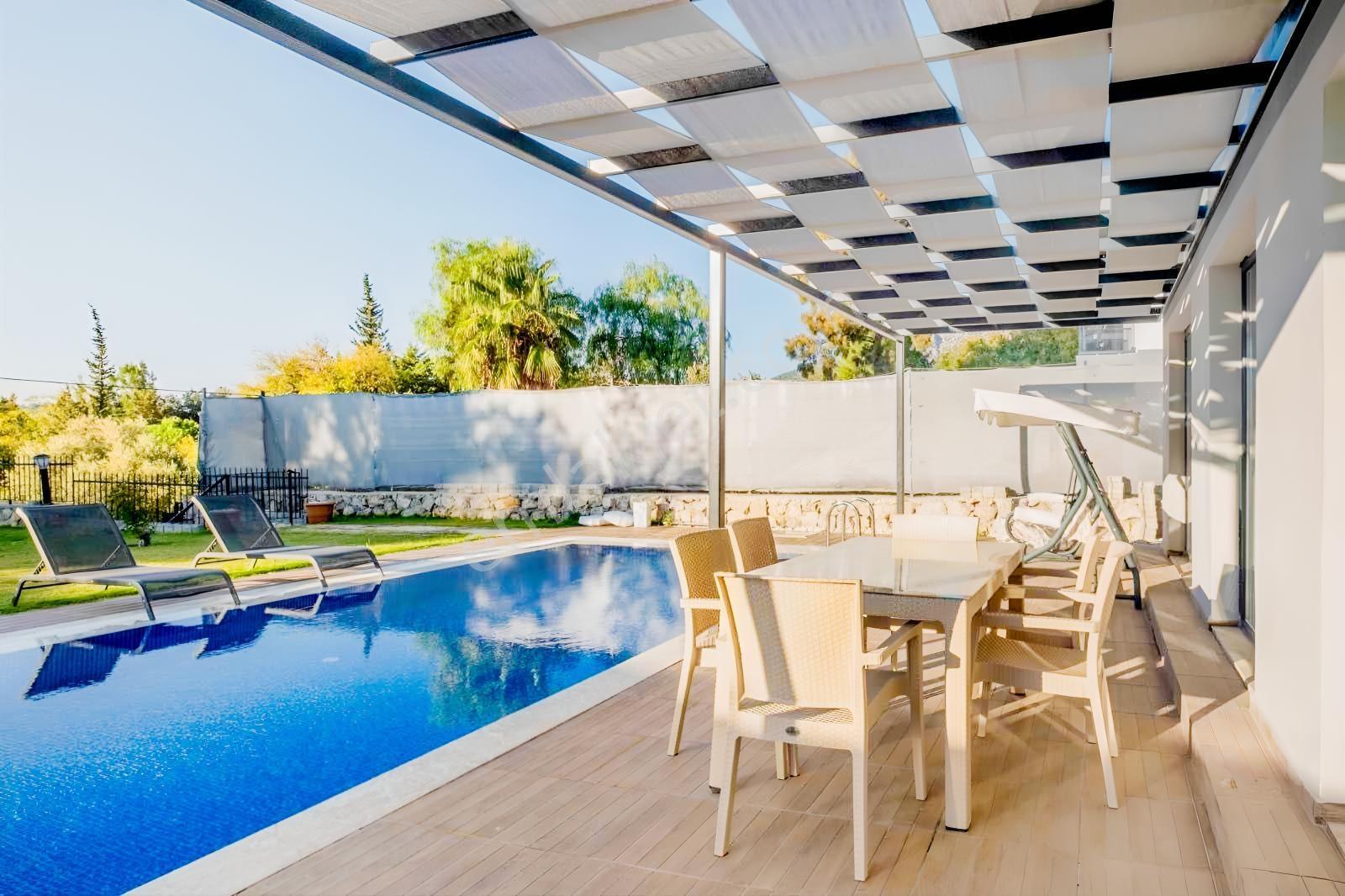Fethiye Ölüdeniz Ovacıkta Satılık 500M2 Arsa İçin De Villa