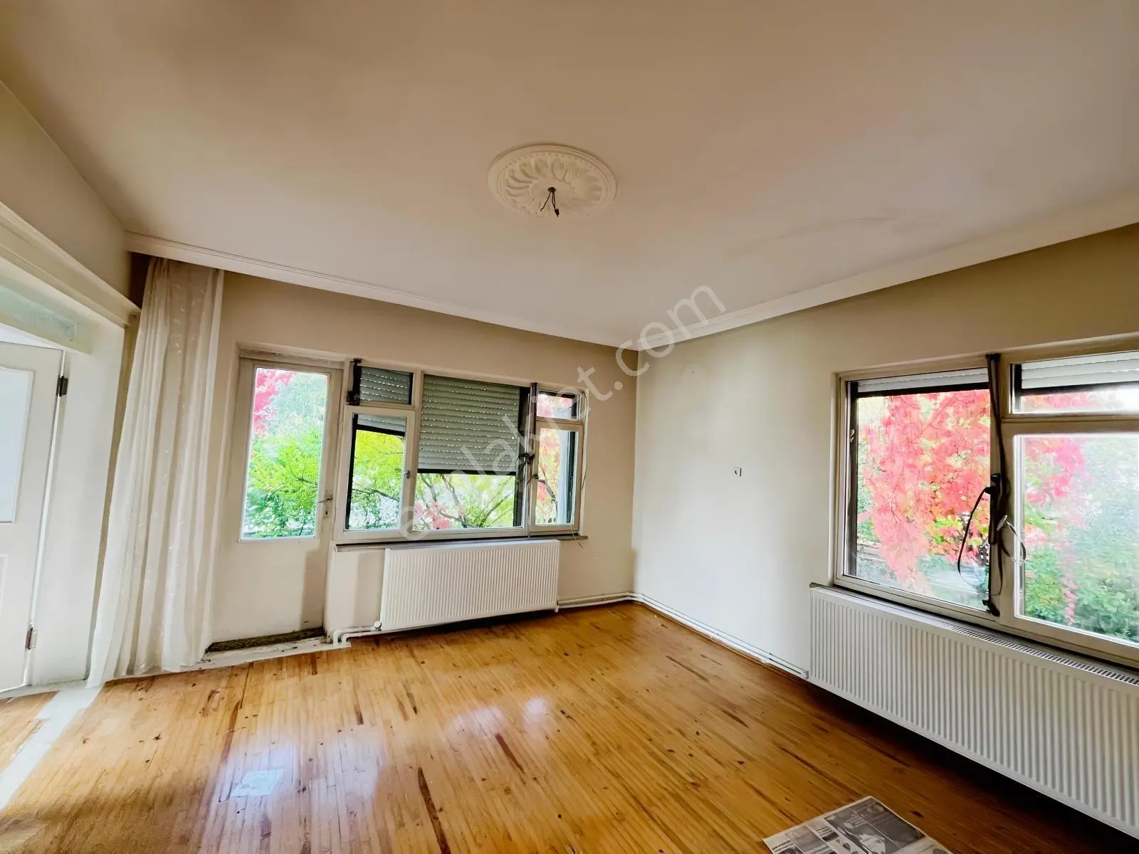 Mehmet Tönge'de Satılık Bahçeli 2+1 Müstakil Ev, 445 M2 — fotoğraf 9