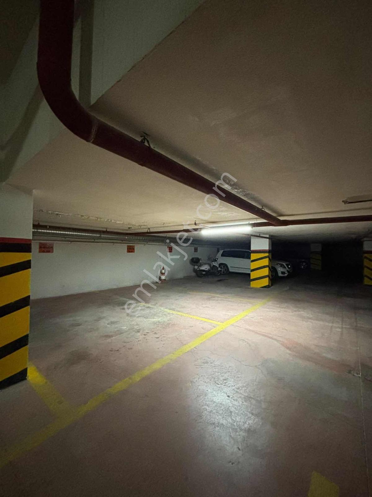 Pendik Nirvana Plus Sitesinde Lüx 6+1 Dublex Daire — fotoğraf 27