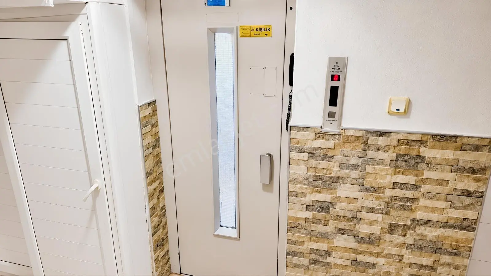 Poligon Metro Durağına 200 M. Mesafede Satılık 3+1 Daire — fotoğraf 26