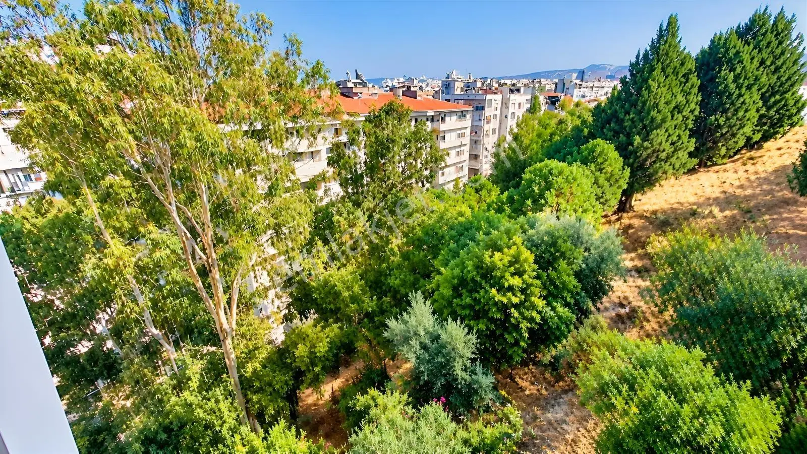 Poligon Metro Durağına 200 M. Mesafede Satılık 3+1 Daire — fotoğraf 35