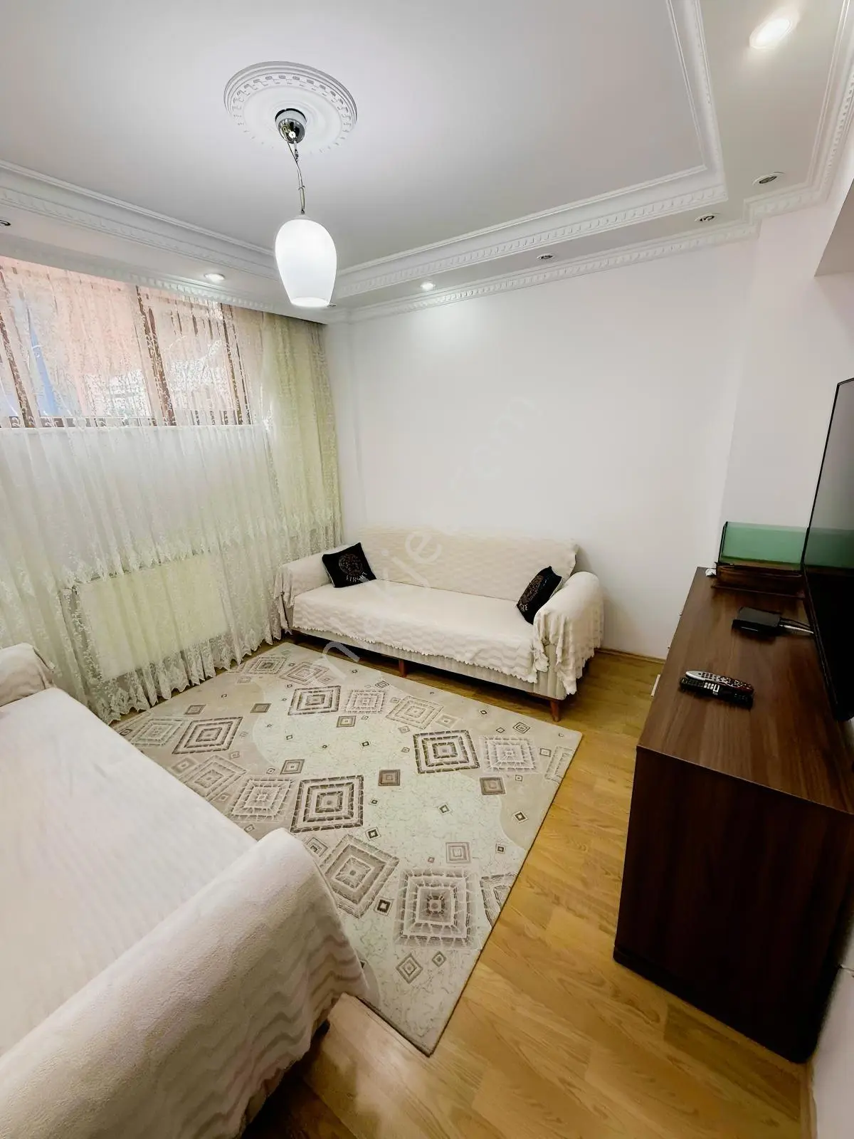 Tek Doğandan Beştelsizde Satılık 2+1 Daire