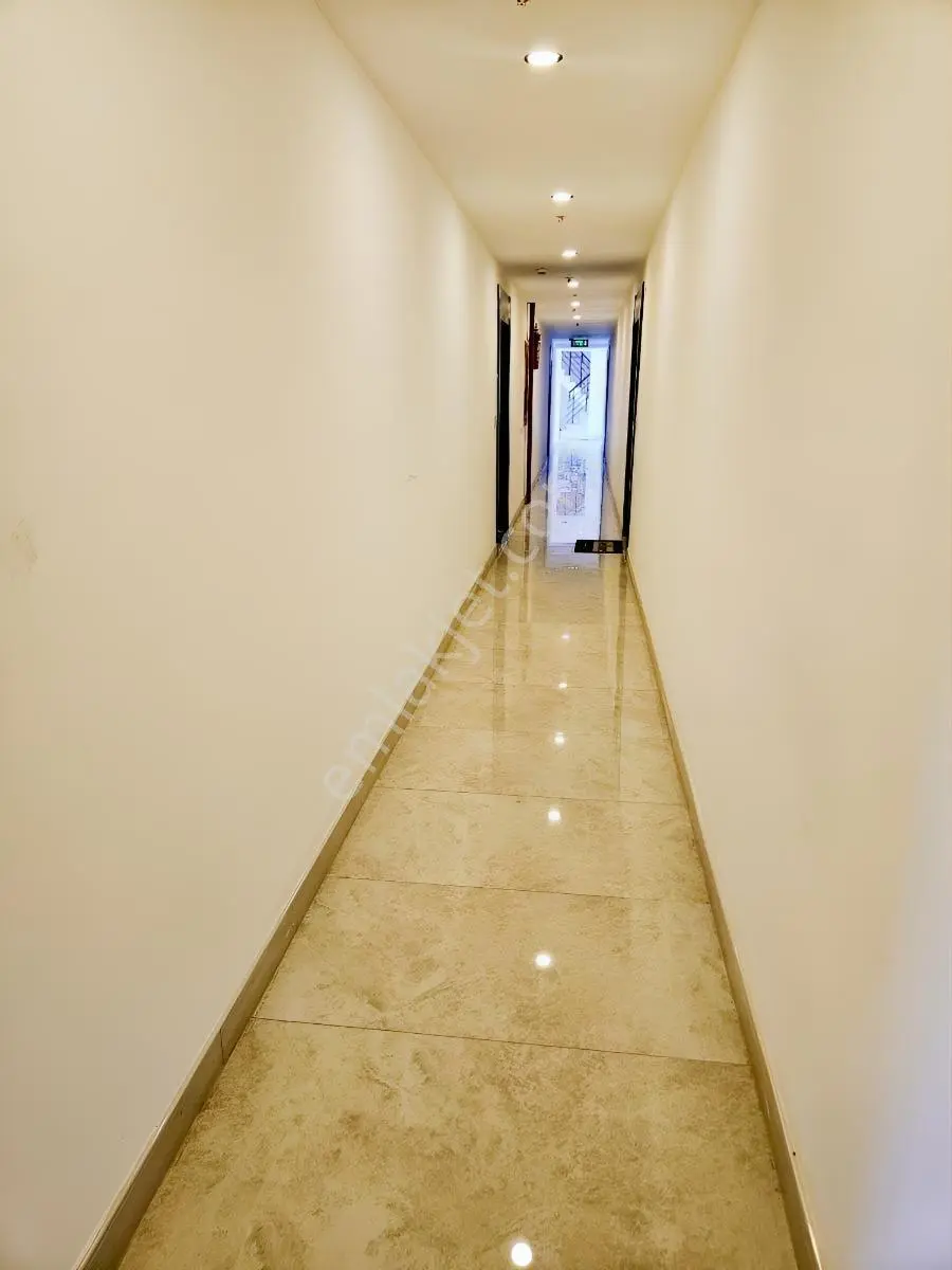 Altıntaşta Kapalı Otoparklı İskanlı 1+1 Daire Ultra Lüx — fotoğraf 17
