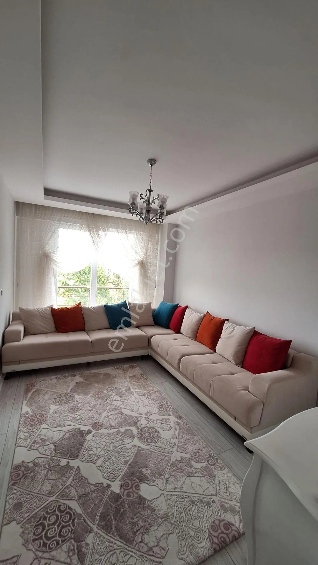Cumhuriyet Mh.satılık Bakımlı Lüks 3+1 — fotoğraf 5