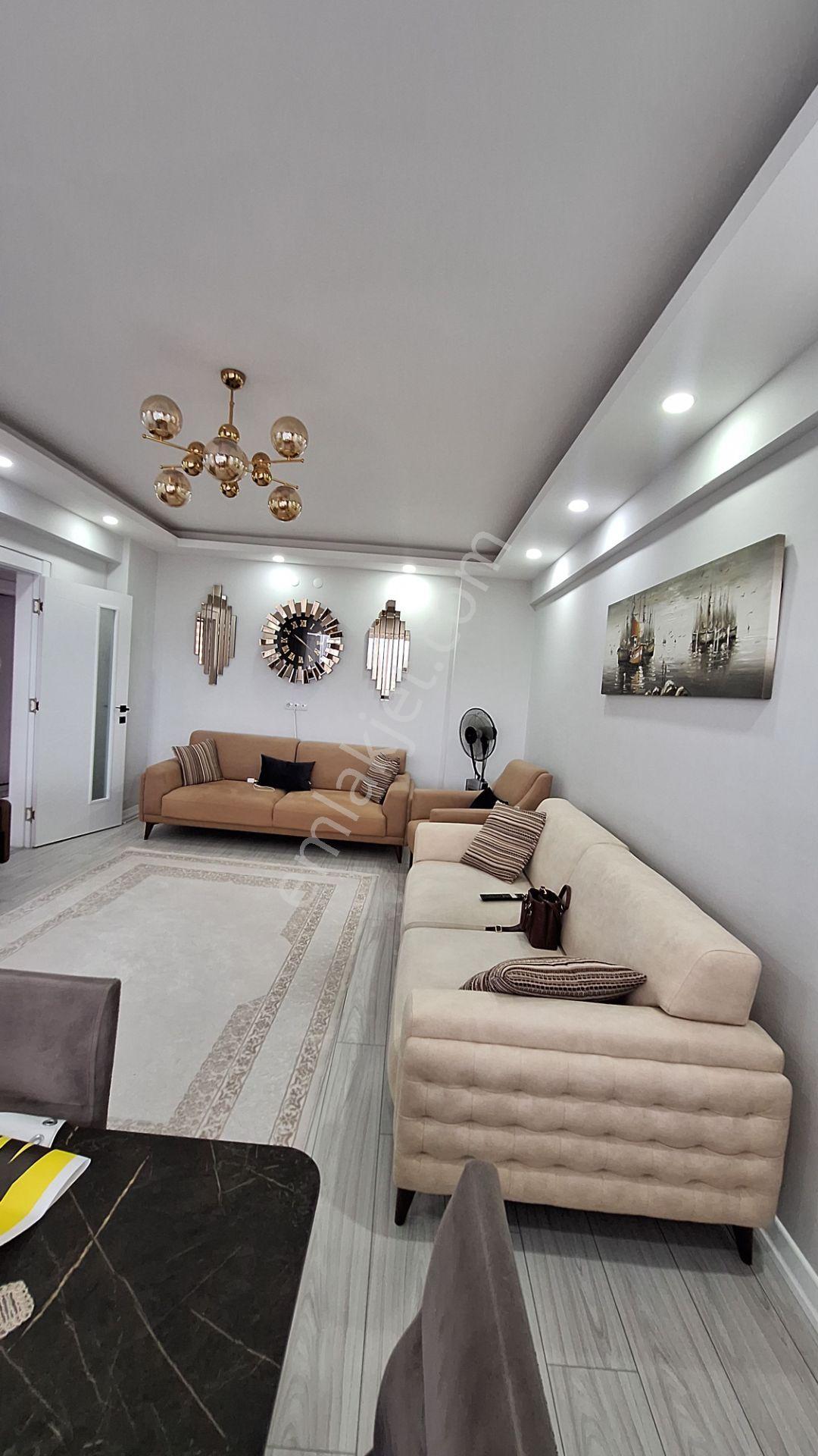 Cumhuriyet Mh.satılık Bakımlı Lüks 3+1 — fotoğraf 15