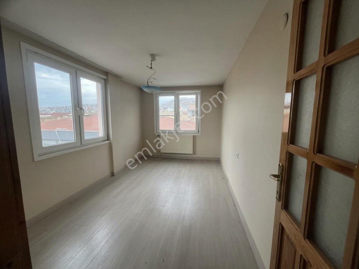 Bayraklı Osmangazi'de 4 Cepheli 4+1 Teraslı Dublex Daire — fotoğraf 21